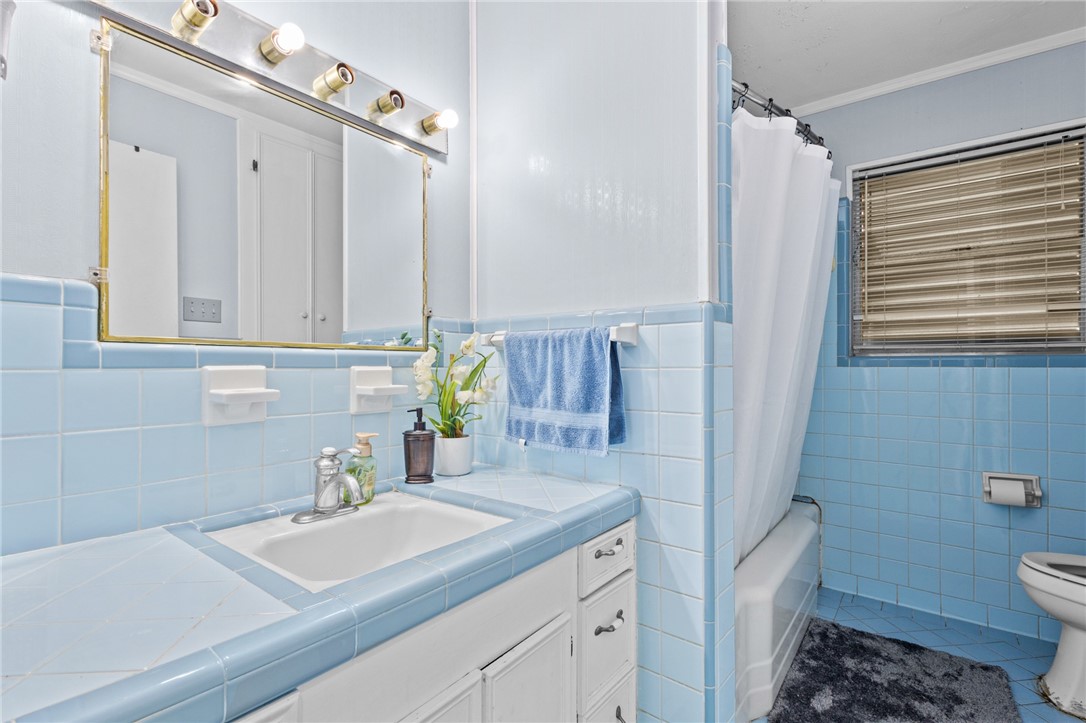 3222 Casa De Palmas Dr