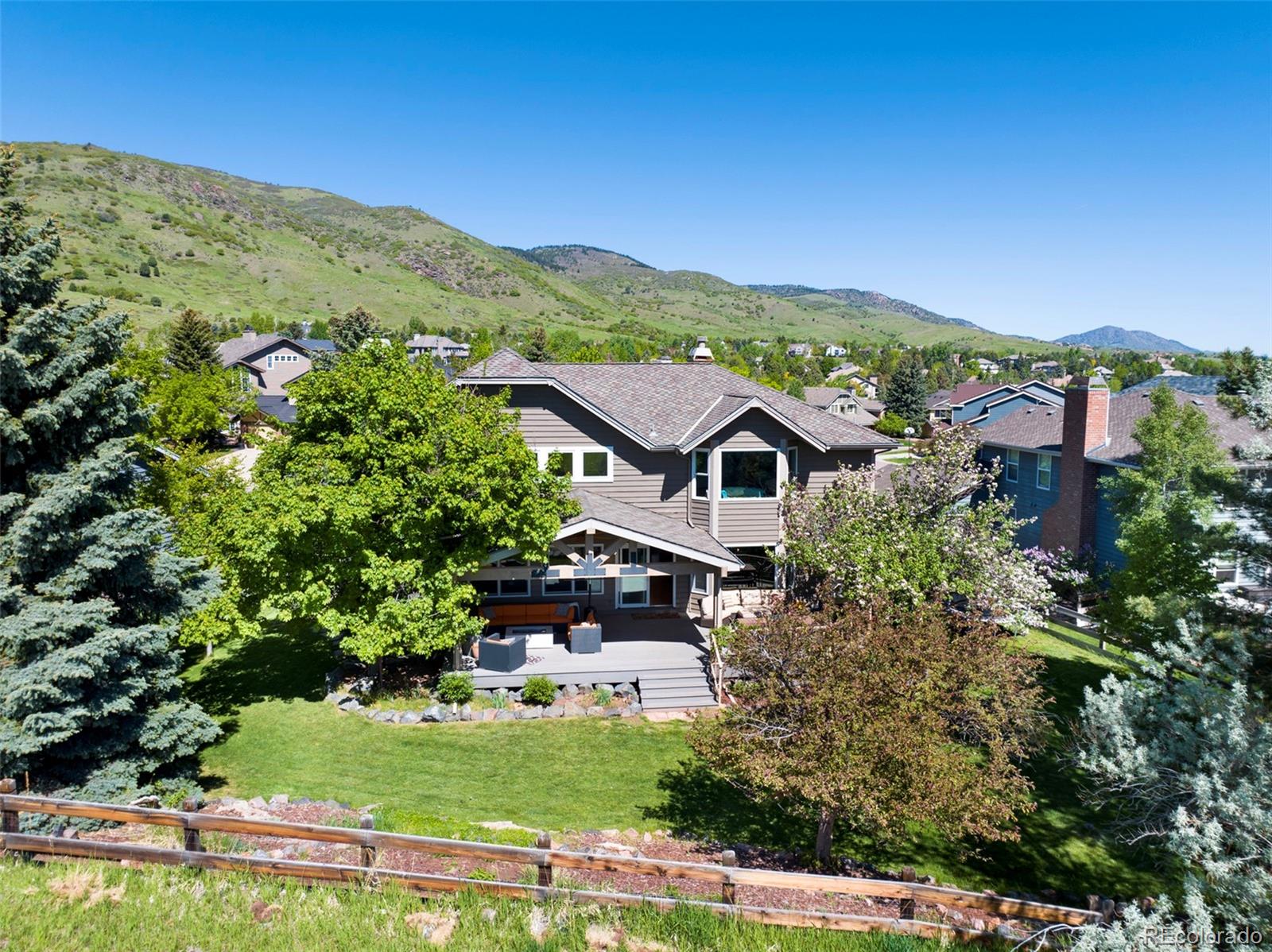 4 Lindenwood Lane
