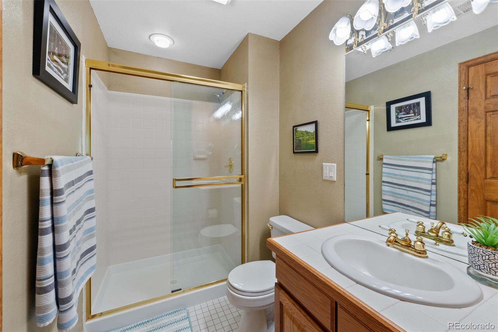 4 Lindenwood Lane