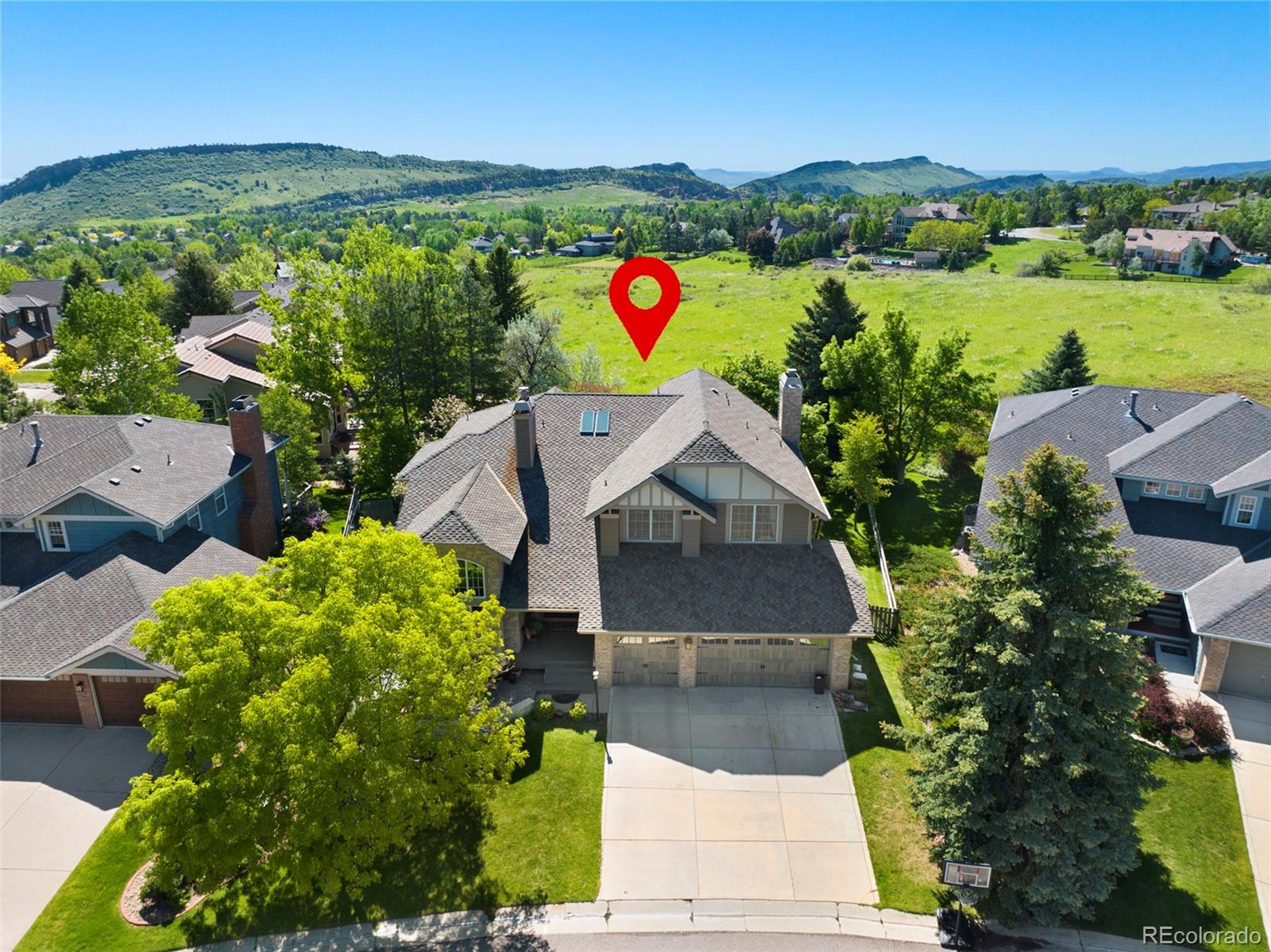 4 Lindenwood Lane