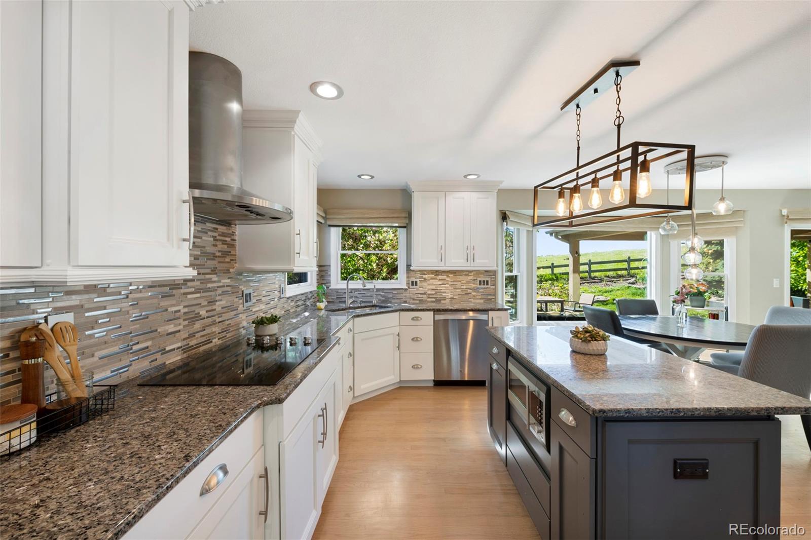 4 Lindenwood Lane