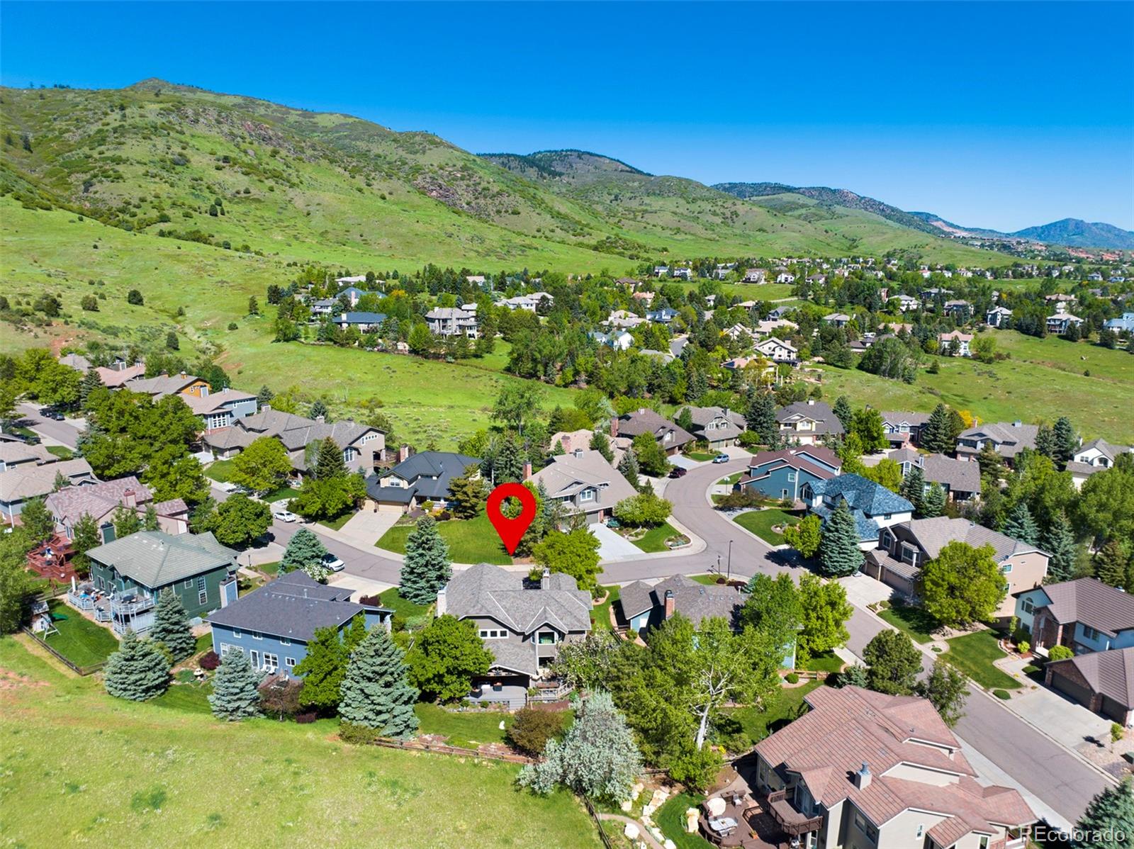4 Lindenwood Lane