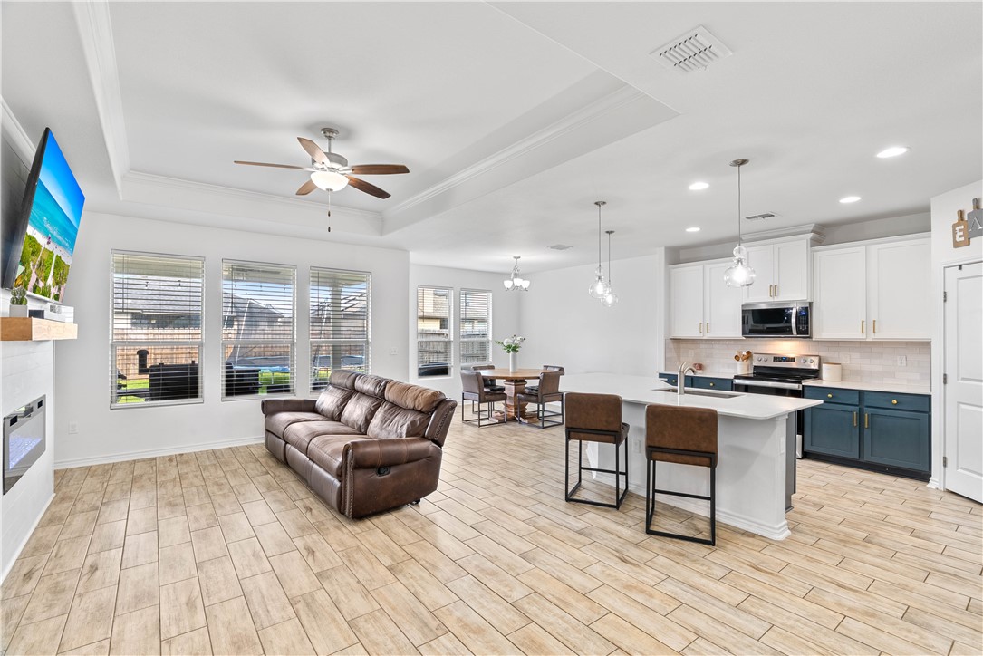 1016 Ocean Breeze