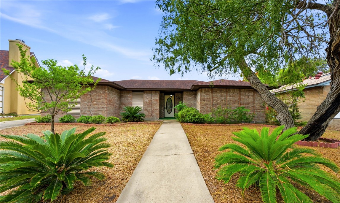 4165 Eagle Dr