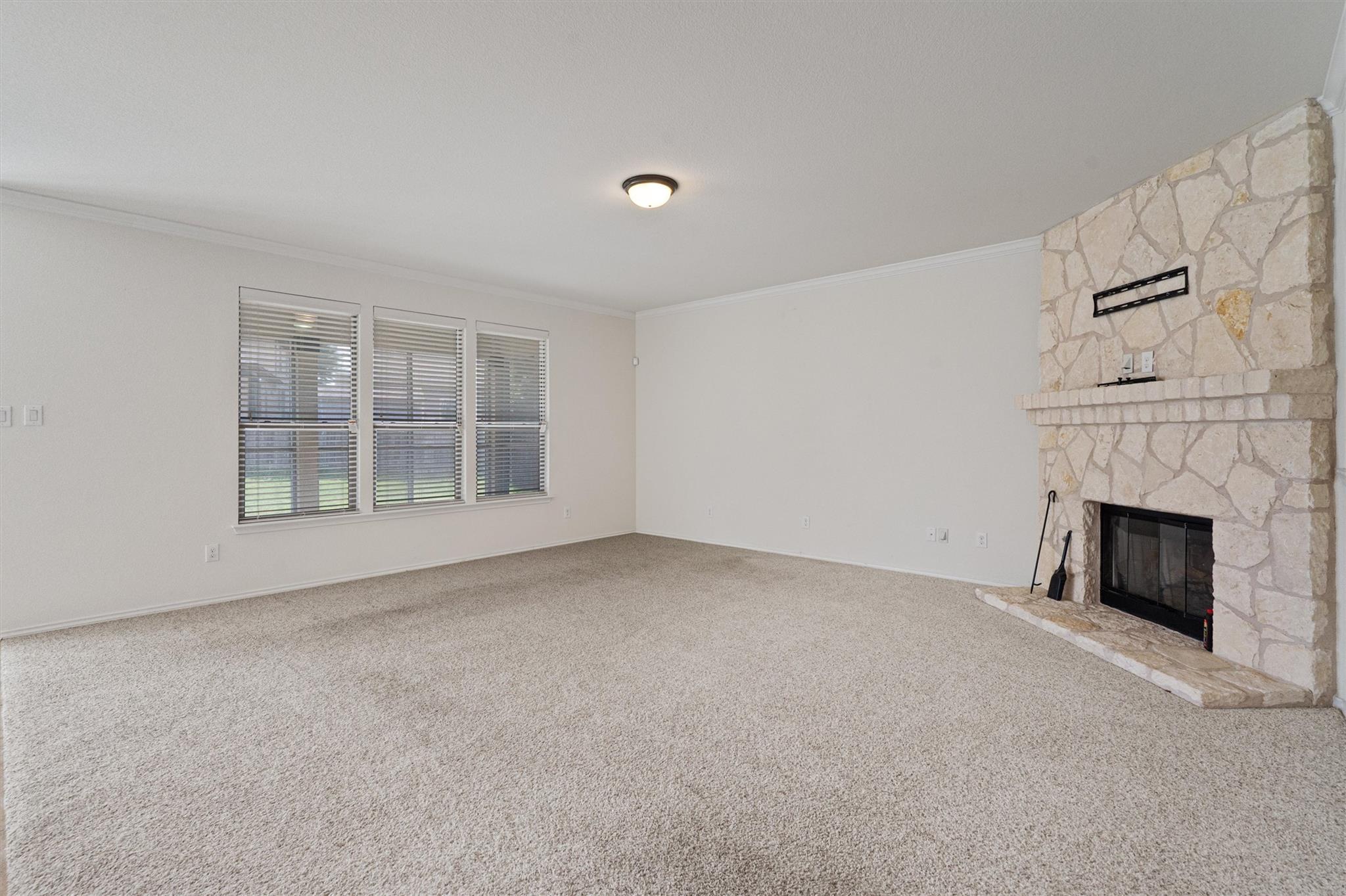 1279 Verna Brooks WAY