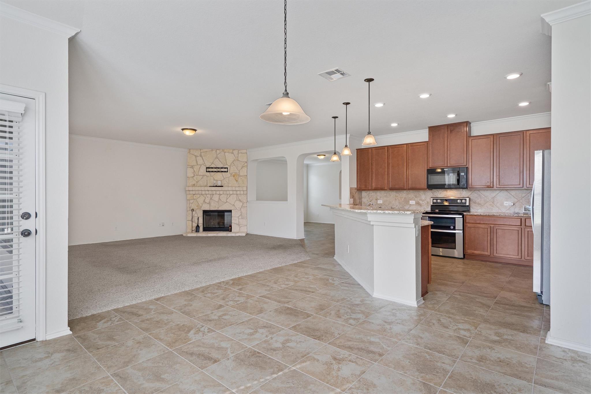1279 Verna Brooks WAY