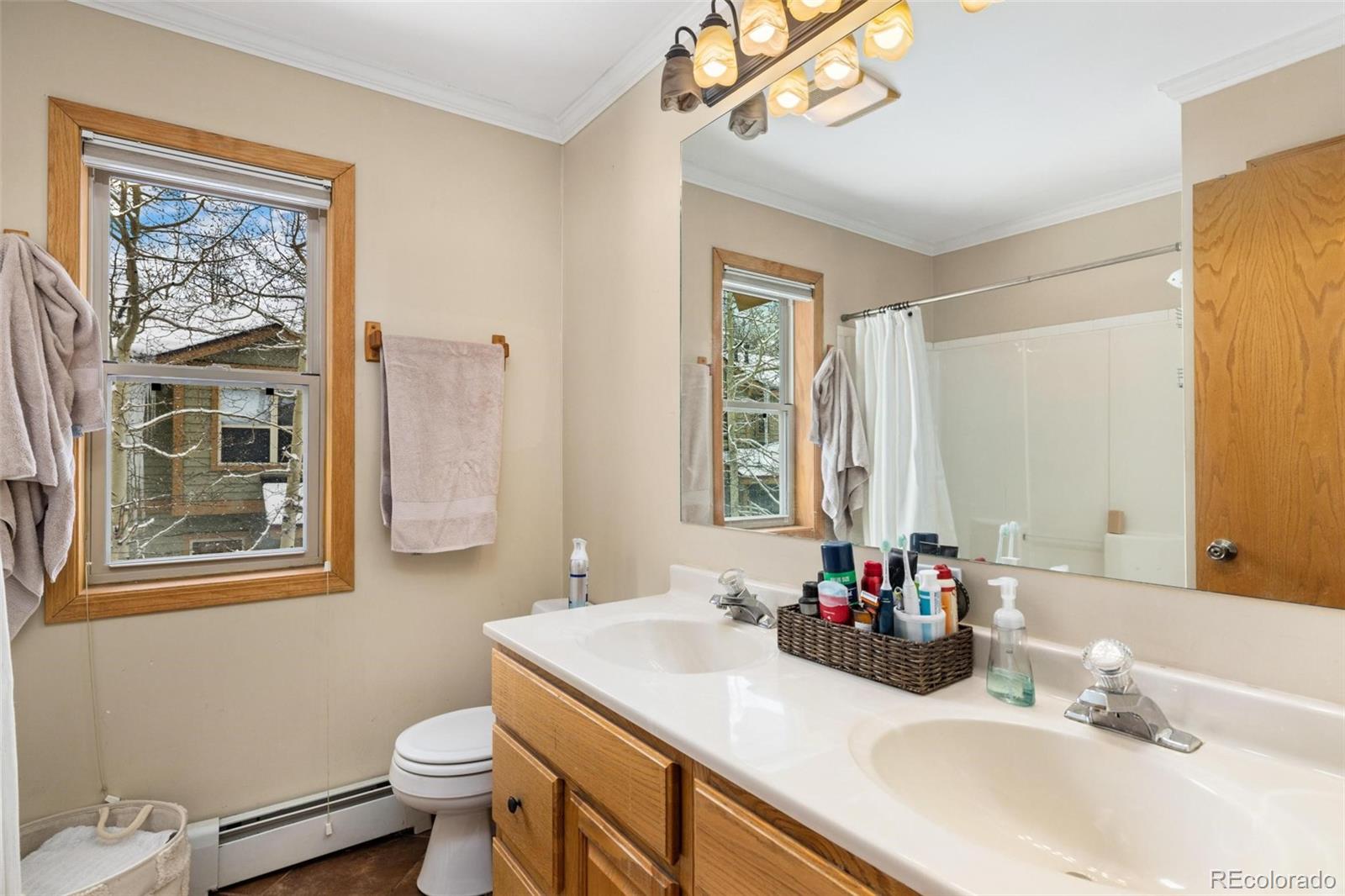 239 Huron Road Unit: C14
