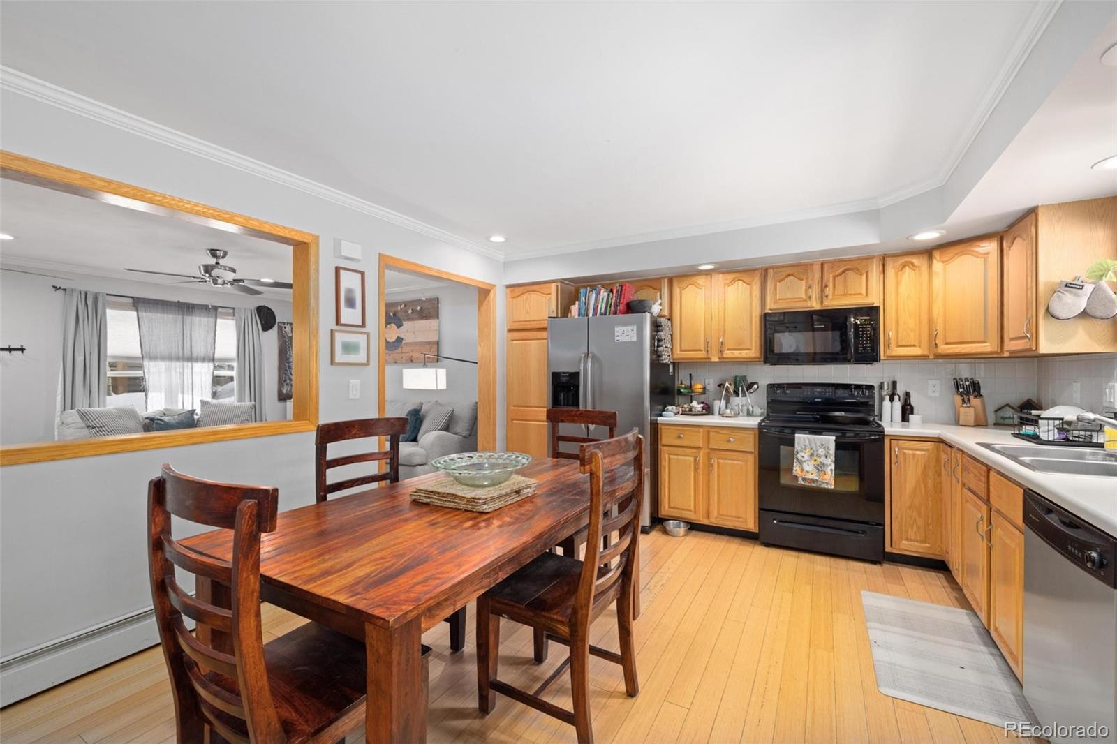 239 Huron Road Unit: C14