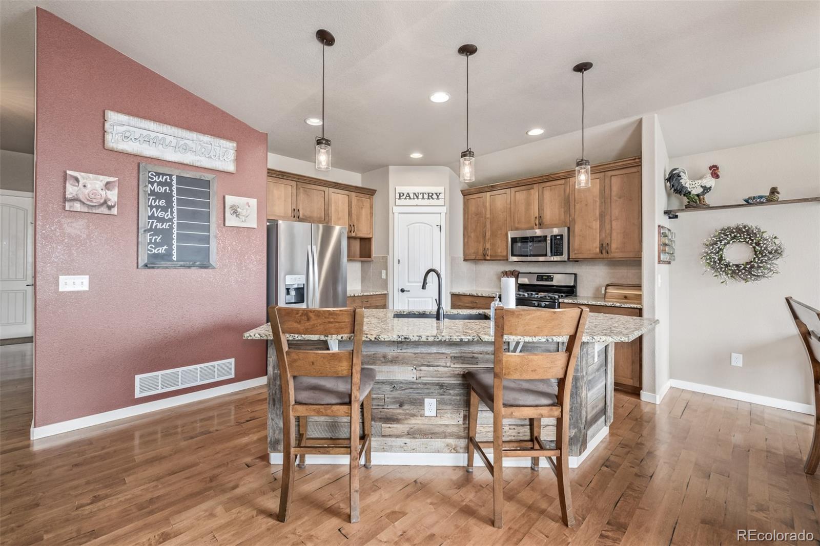 215 Dee Road