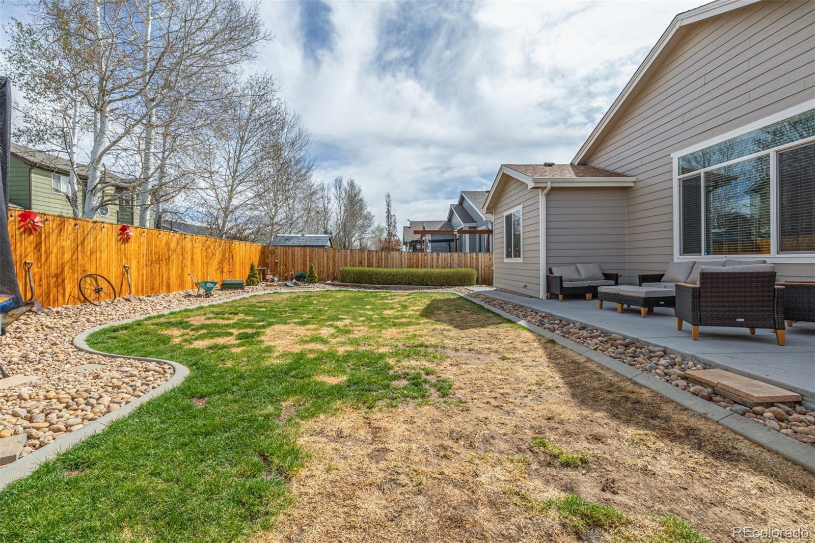 215 Dee Road