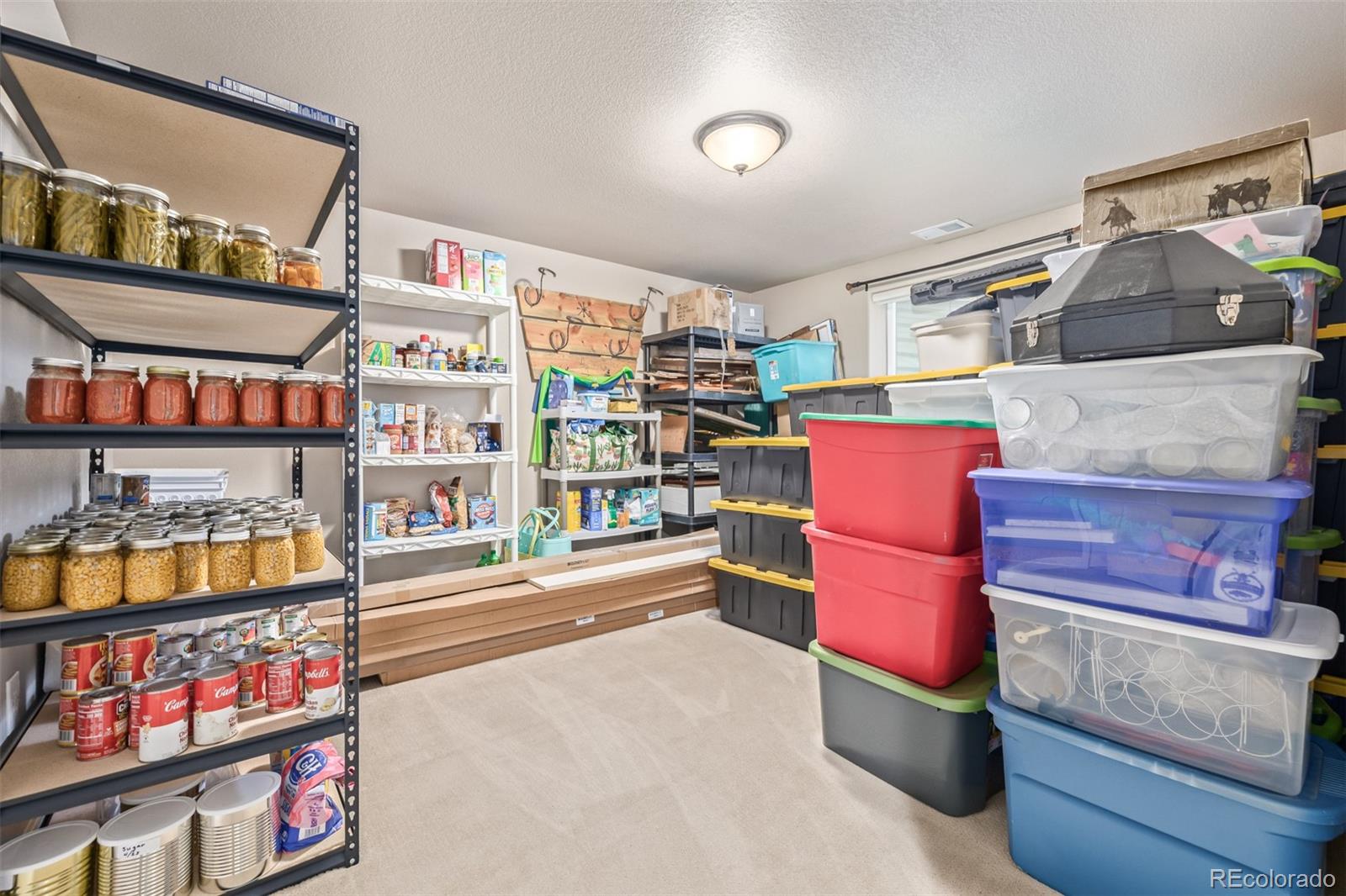 215 Dee Road