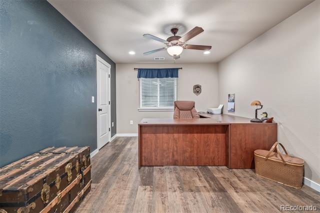 215 Dee Road