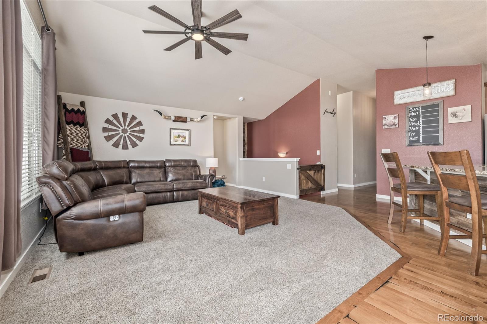 215 Dee Road