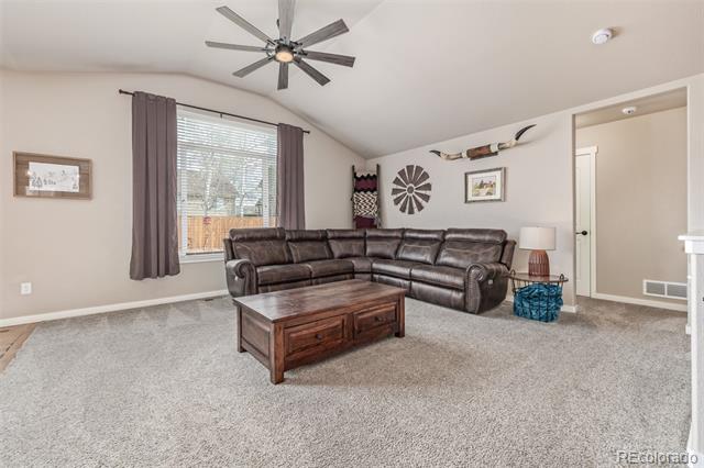 215 Dee Road