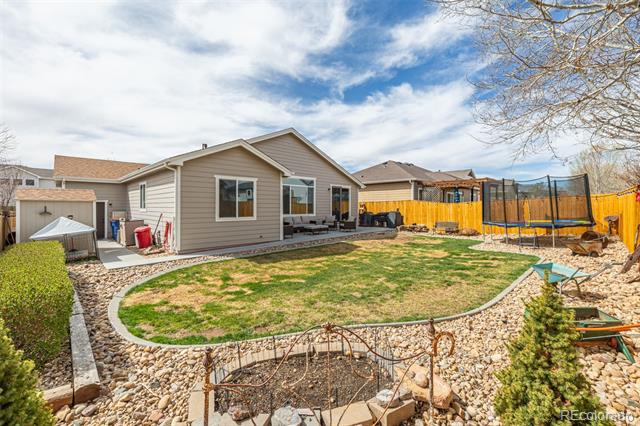 215 Dee Road