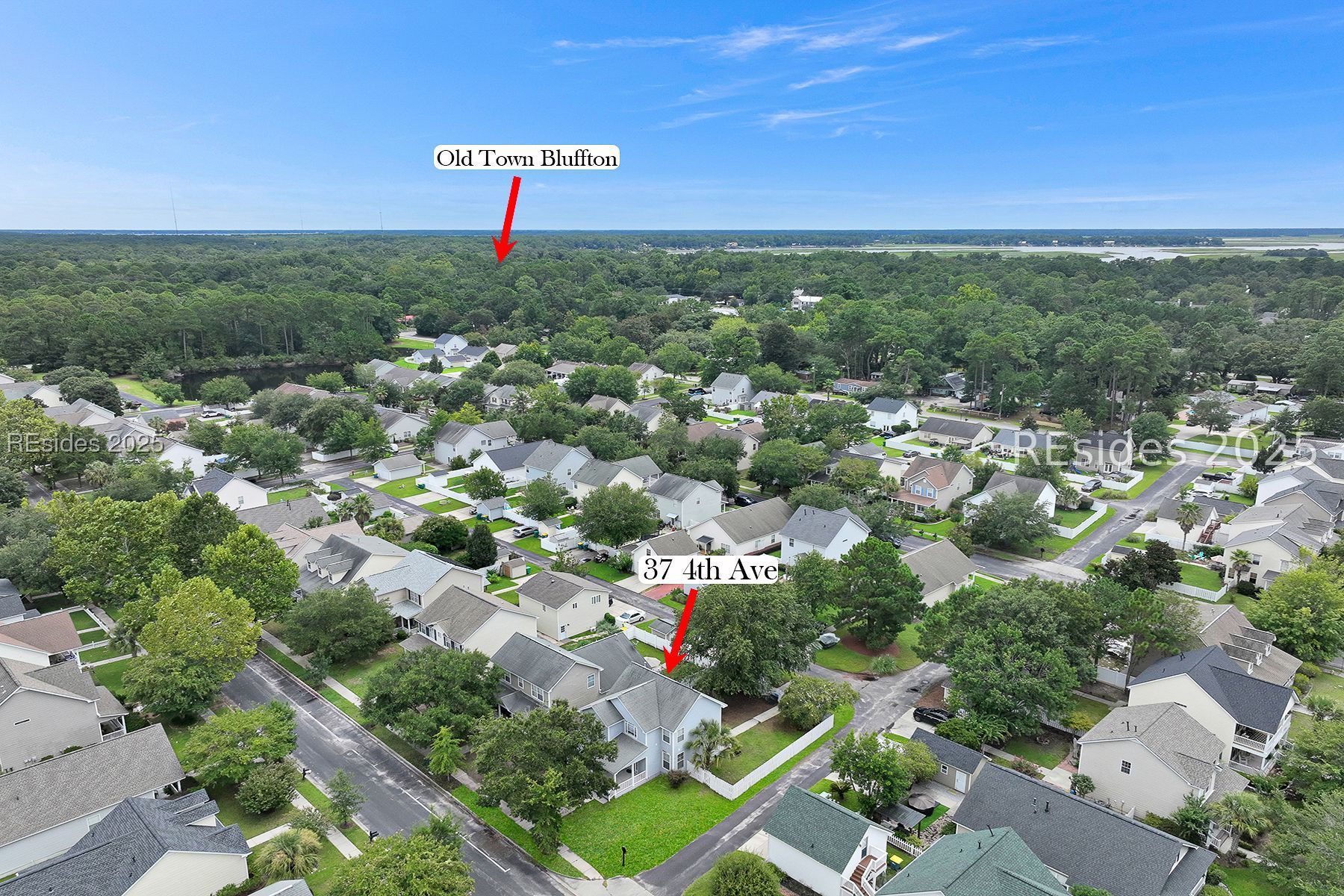 37 4th Avenue