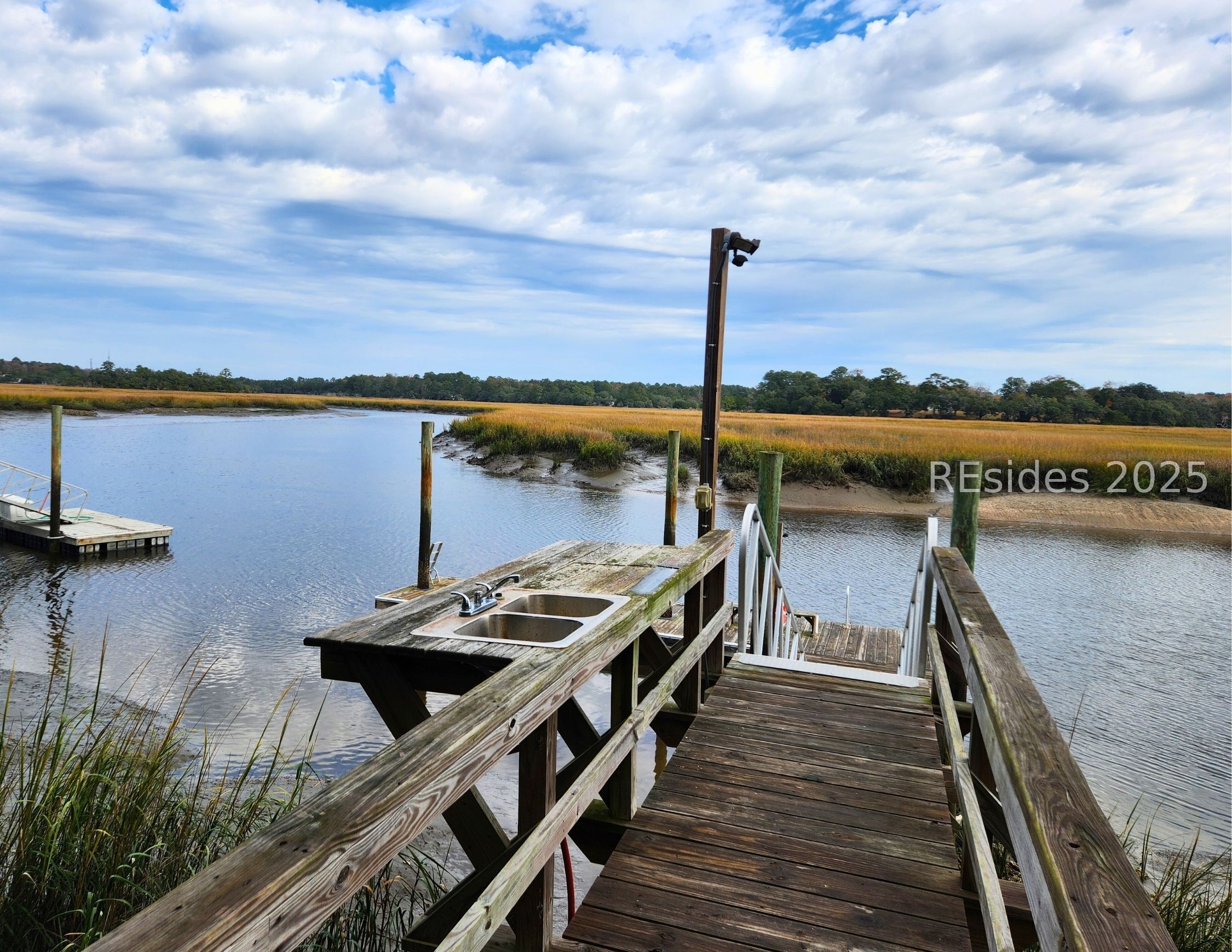 101 Barnaby Bluff