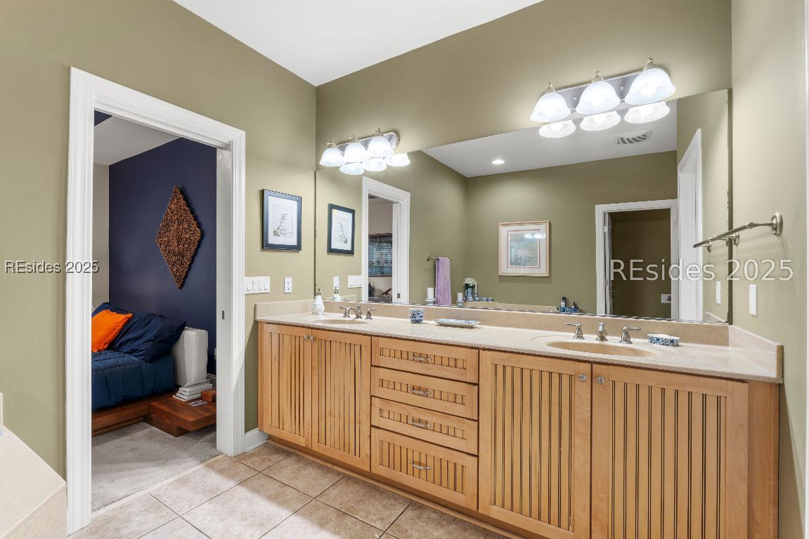 43 Heartwood Court Unit: 1219