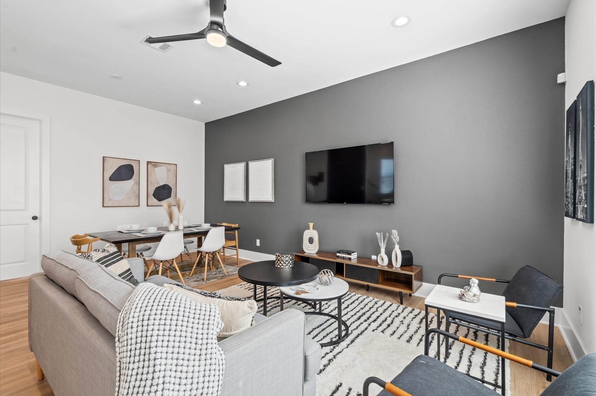 5211 Green Pine Tree Drive