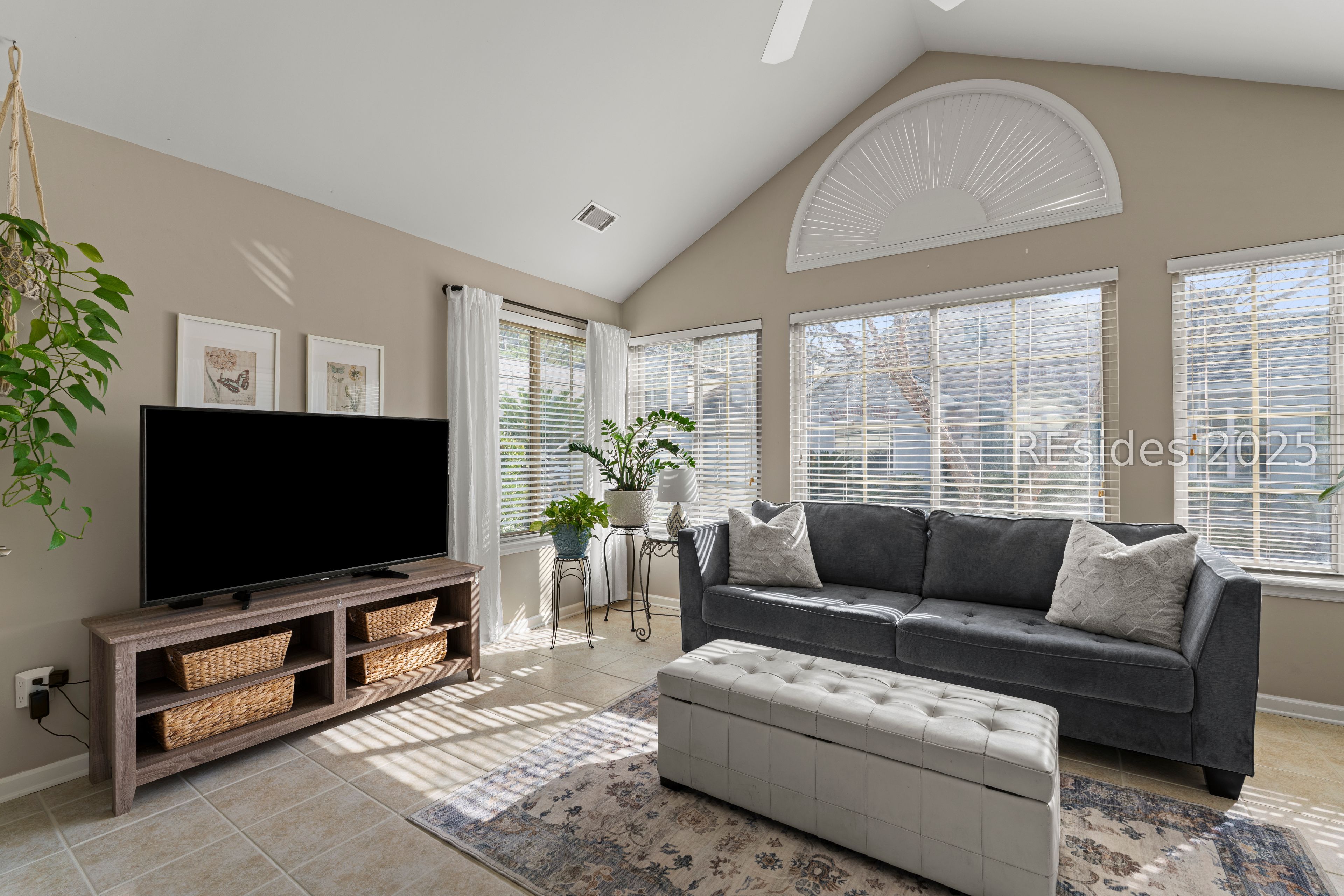 1890 Abbey Glen Way Unit: 1890