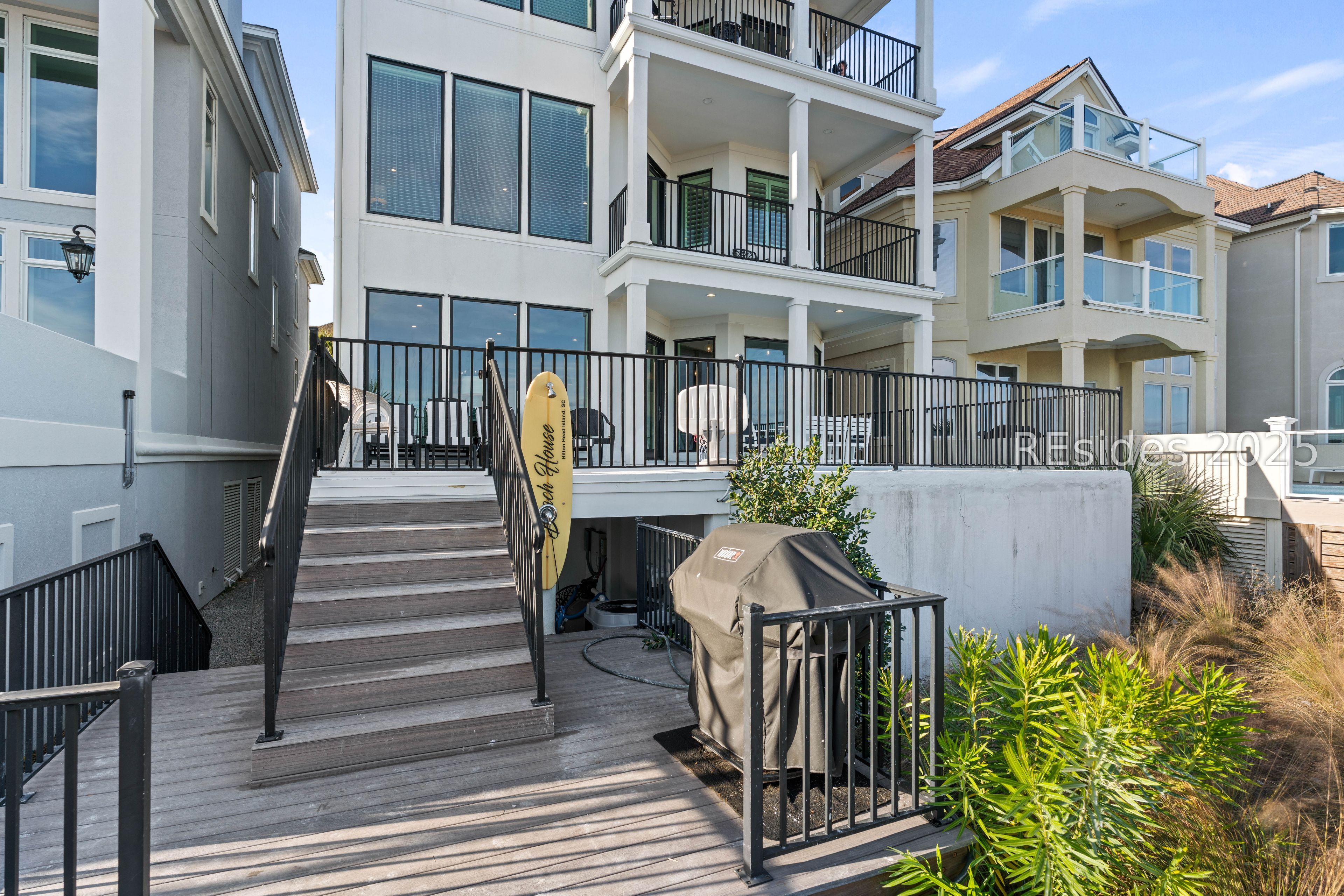 10 Collier Beach Road