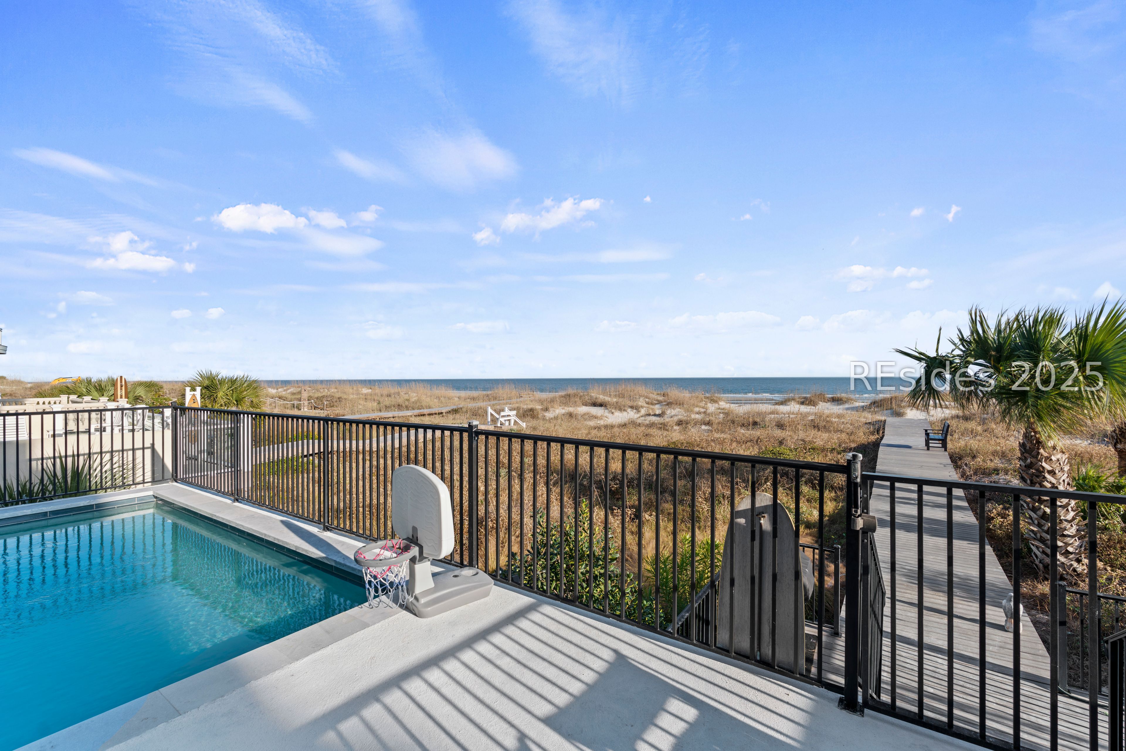 10 Collier Beach Road
