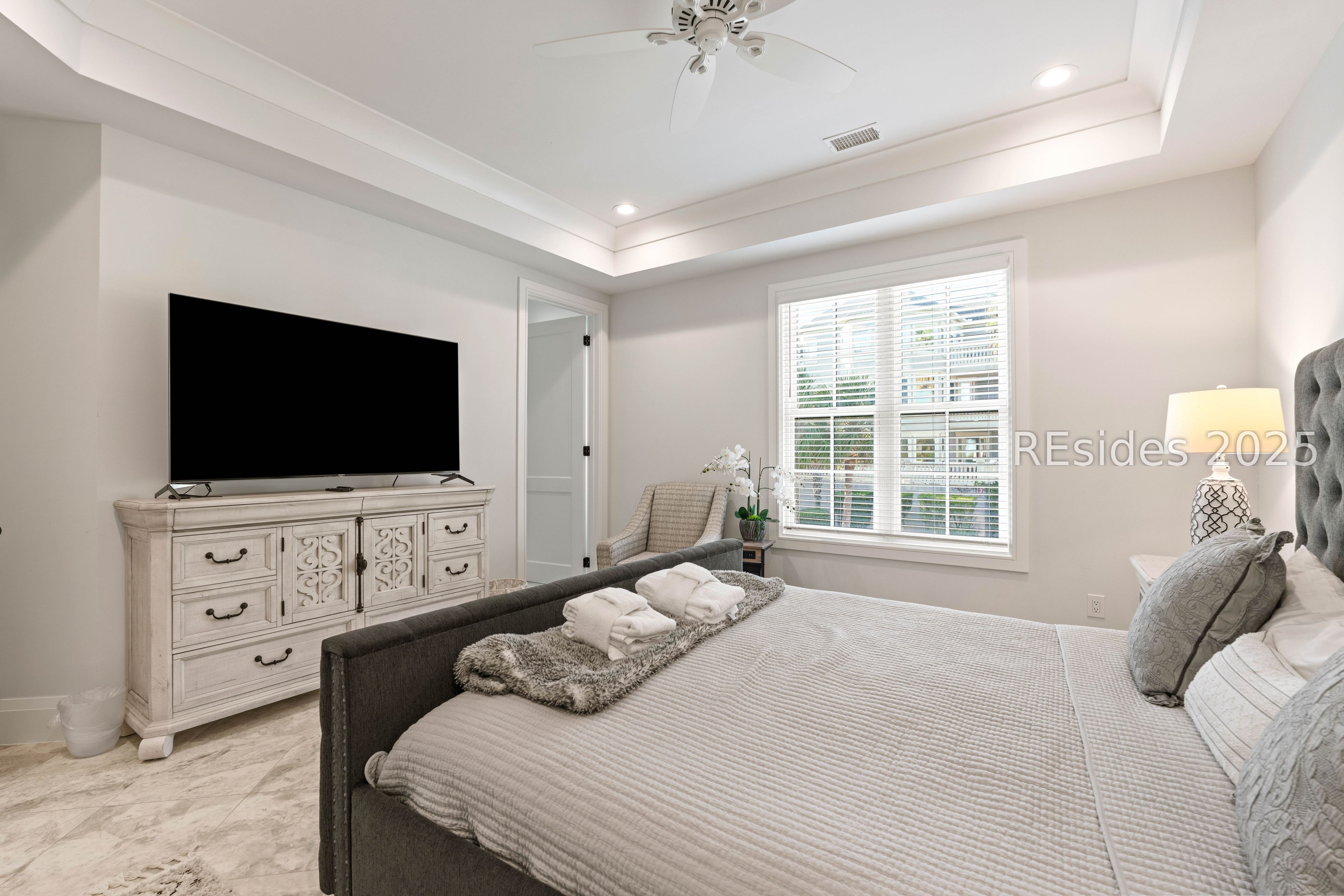 10 Collier Beach Road