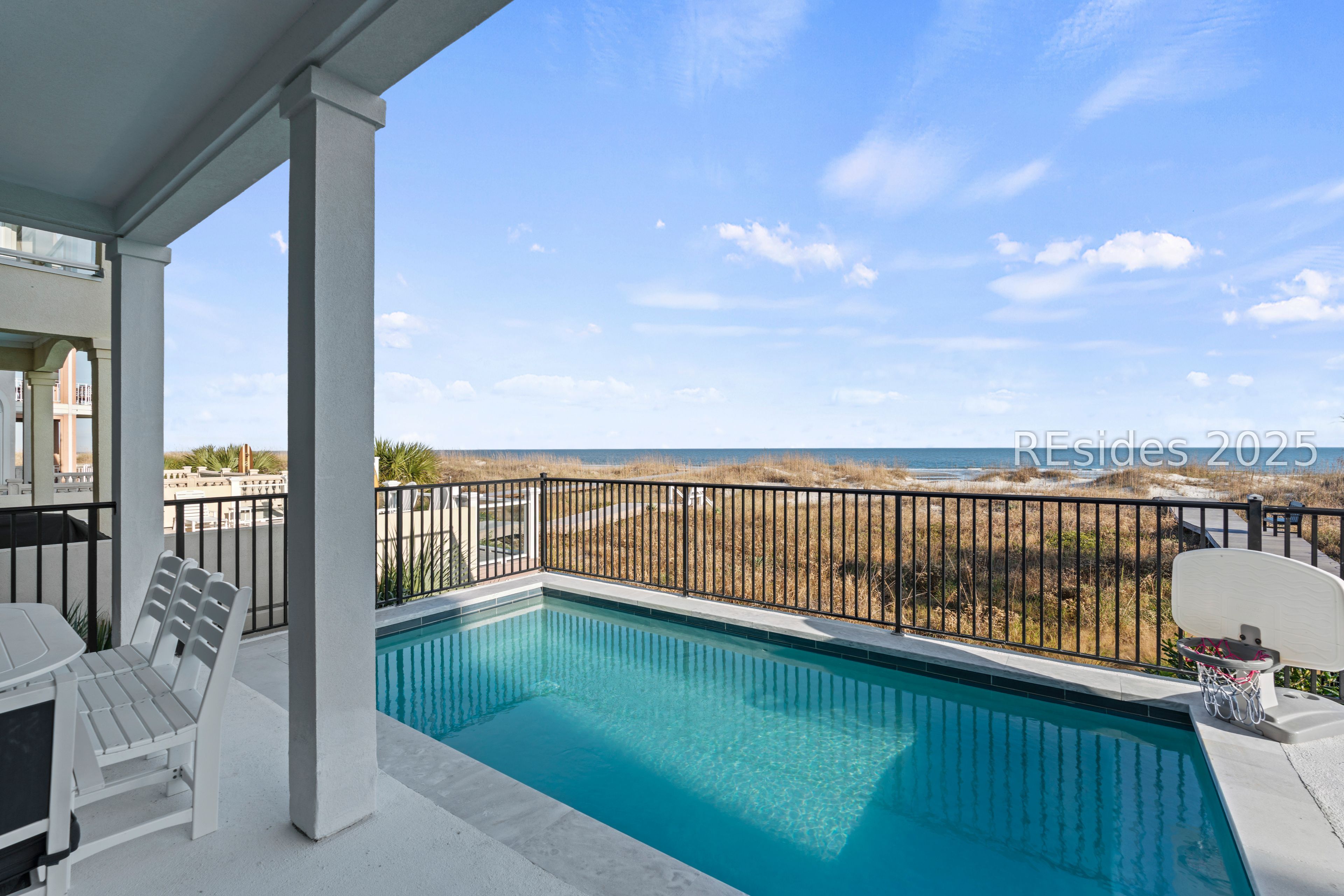 10 Collier Beach Road