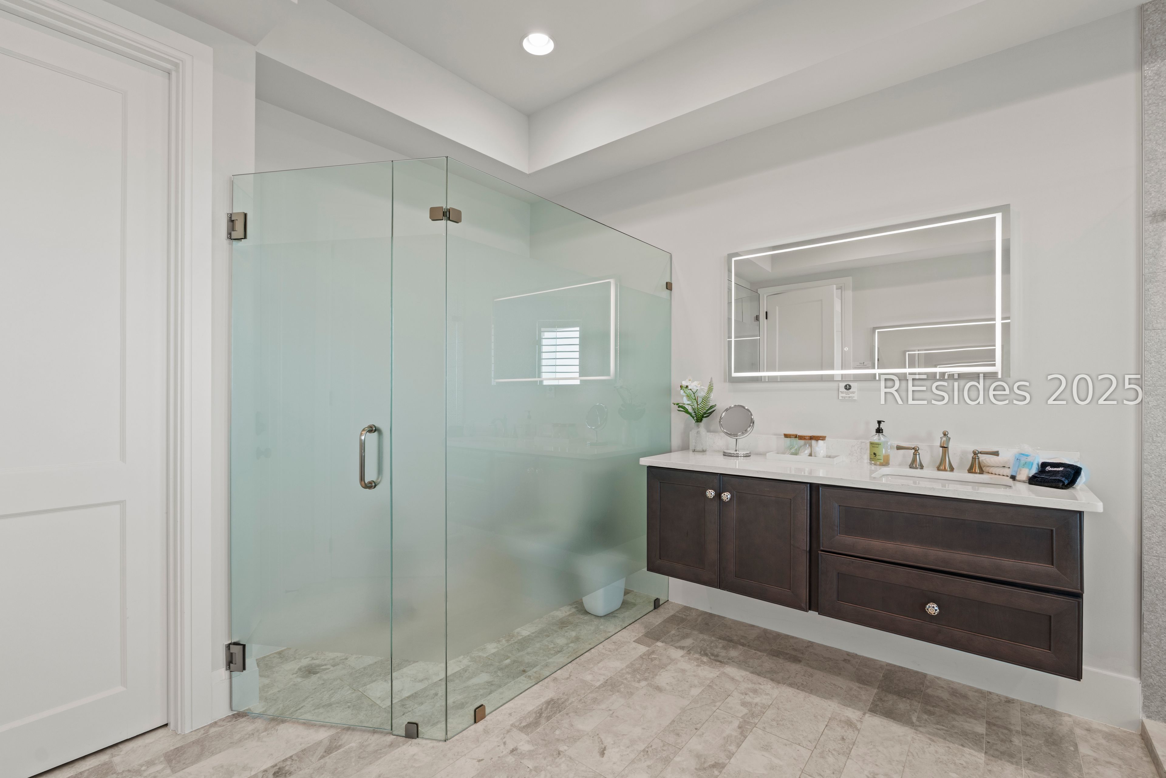 10 Collier Beach Road