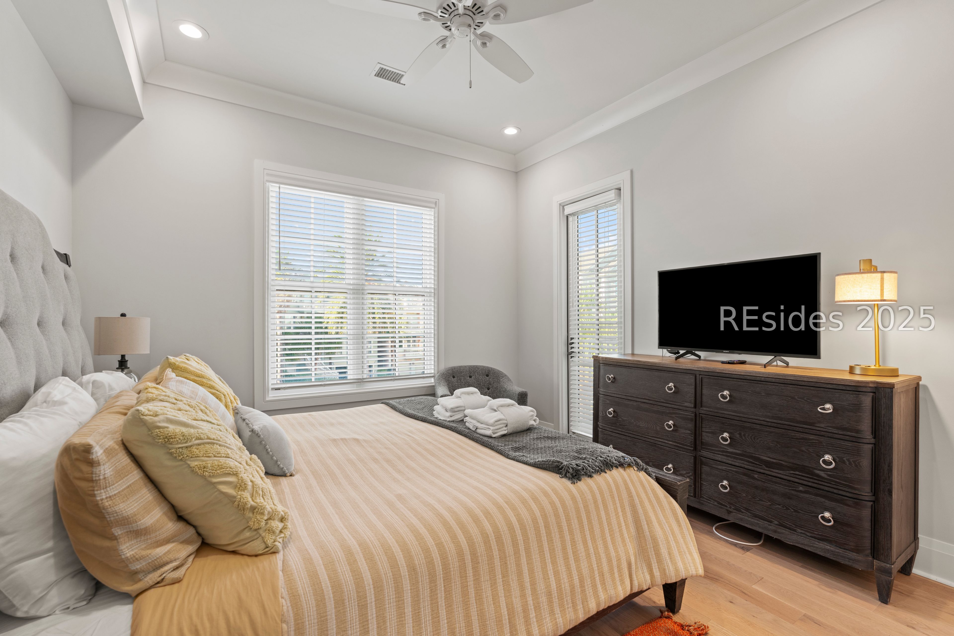 10 Collier Beach Road