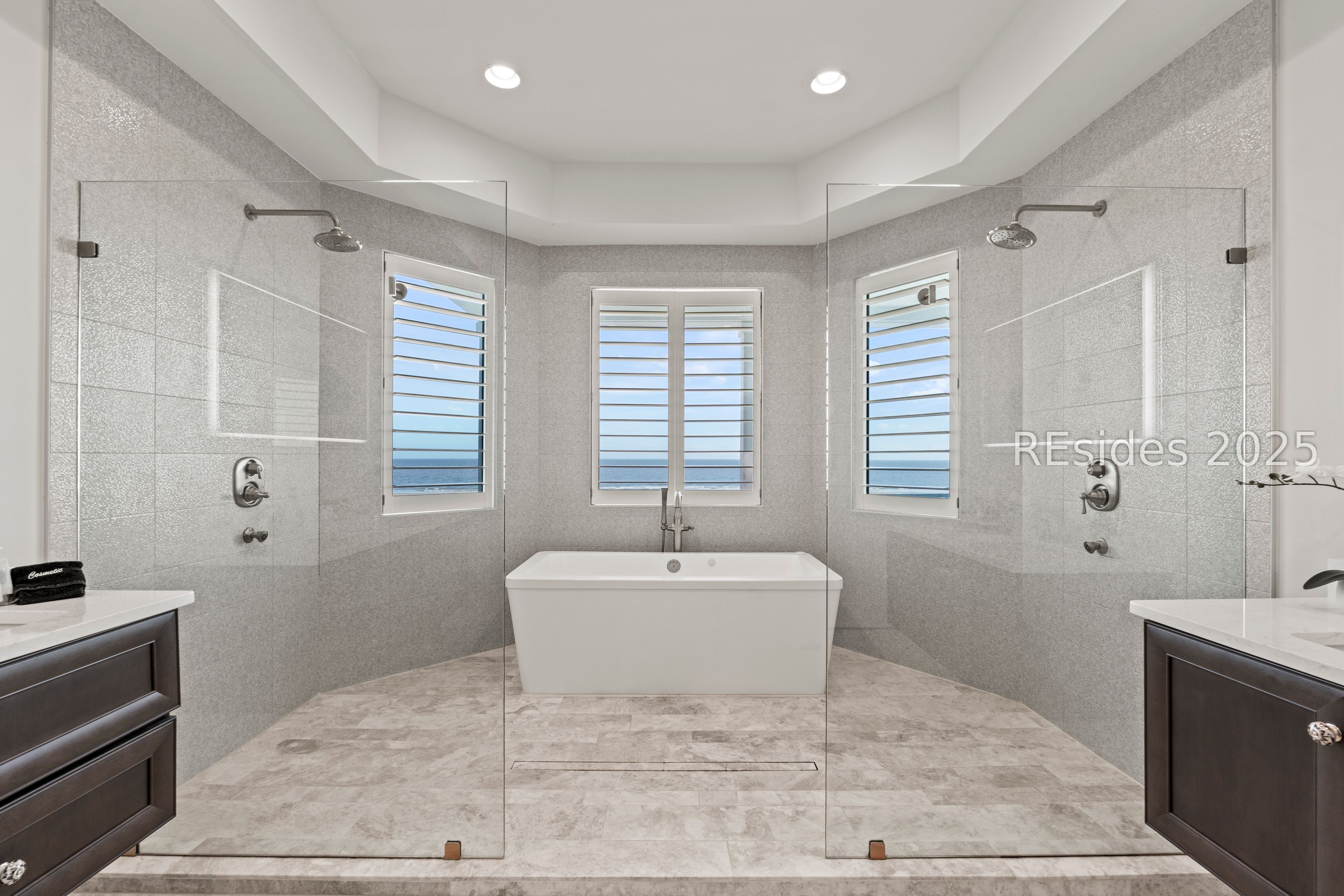 10 Collier Beach Road