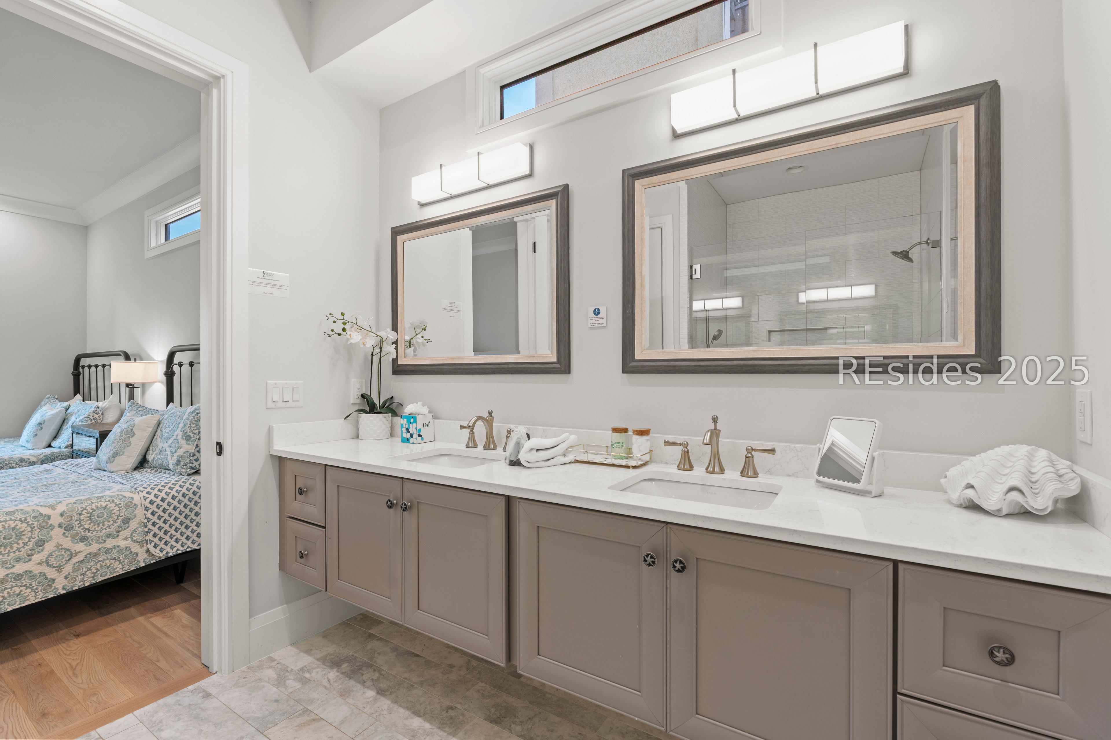 10 Collier Beach Road