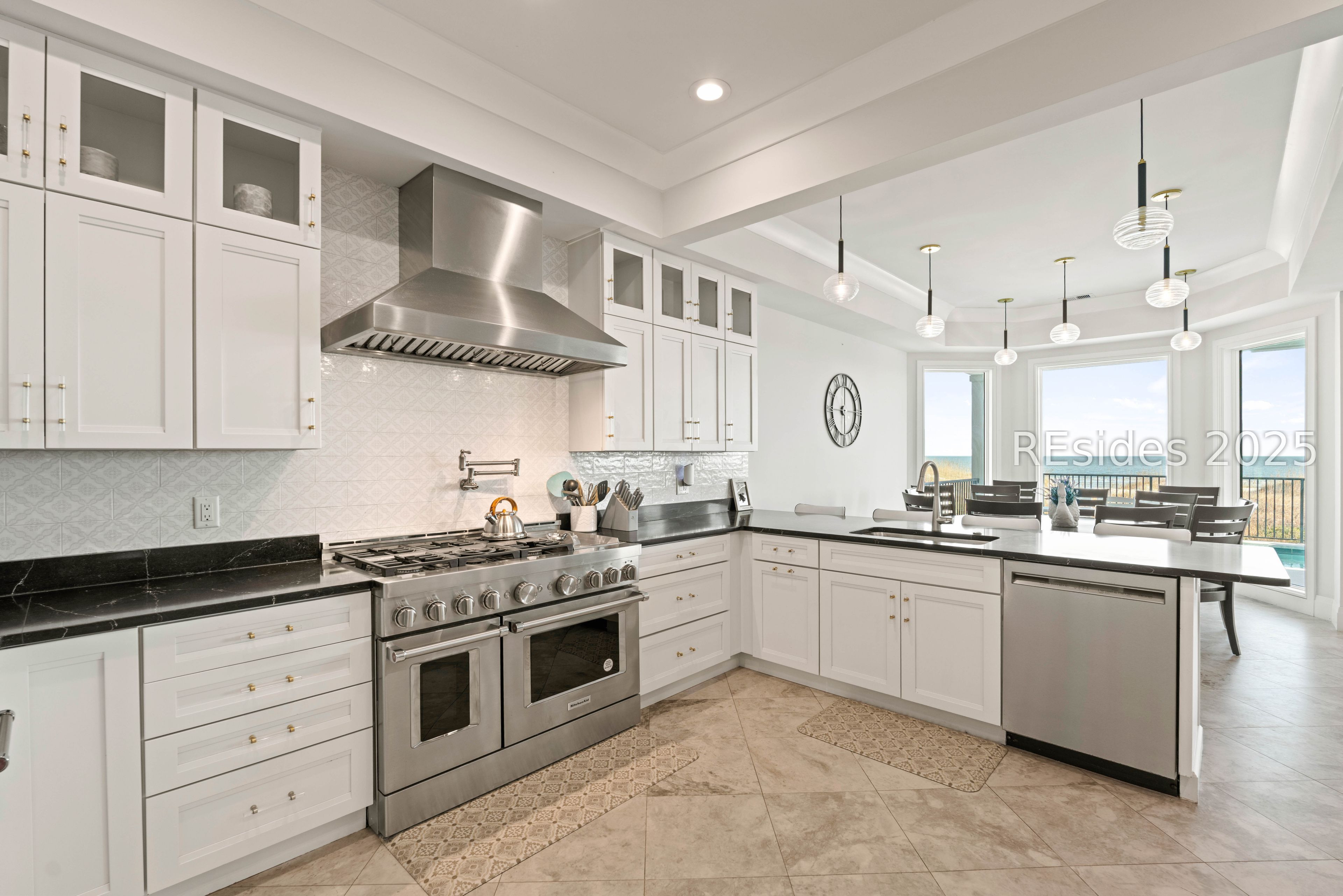 10 Collier Beach Road