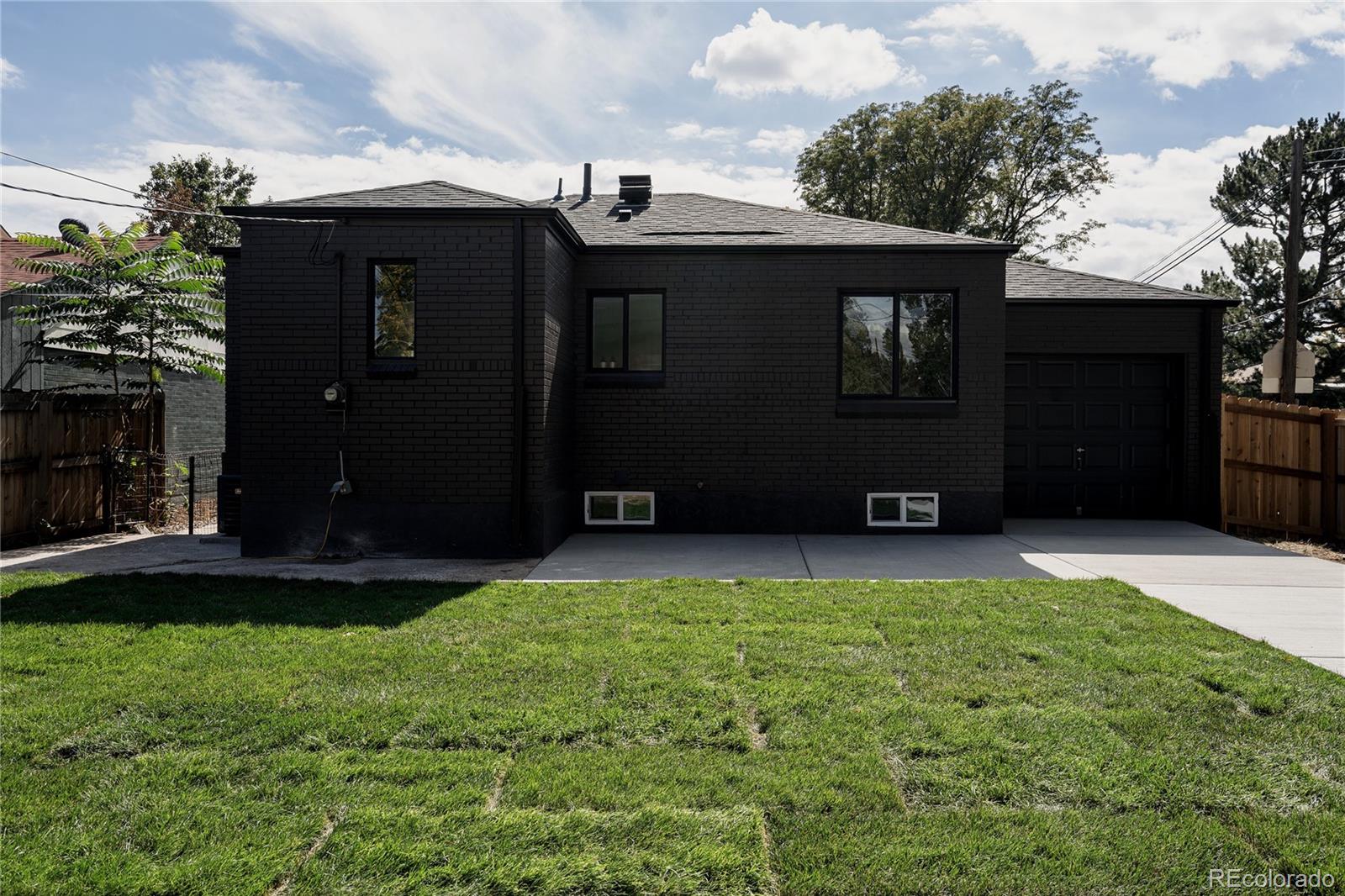 2795 W 39th Avenue