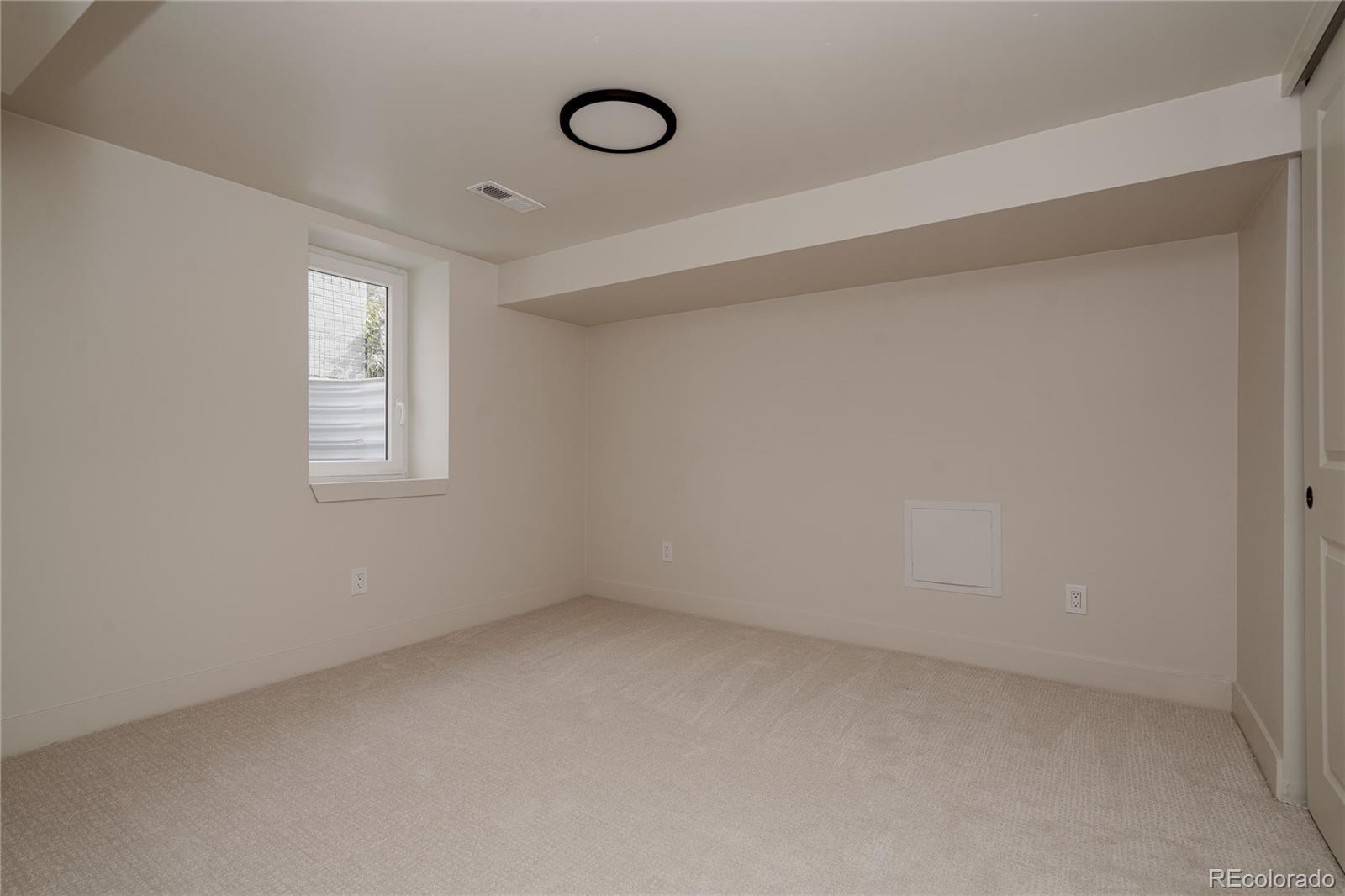2795 W 39th Avenue