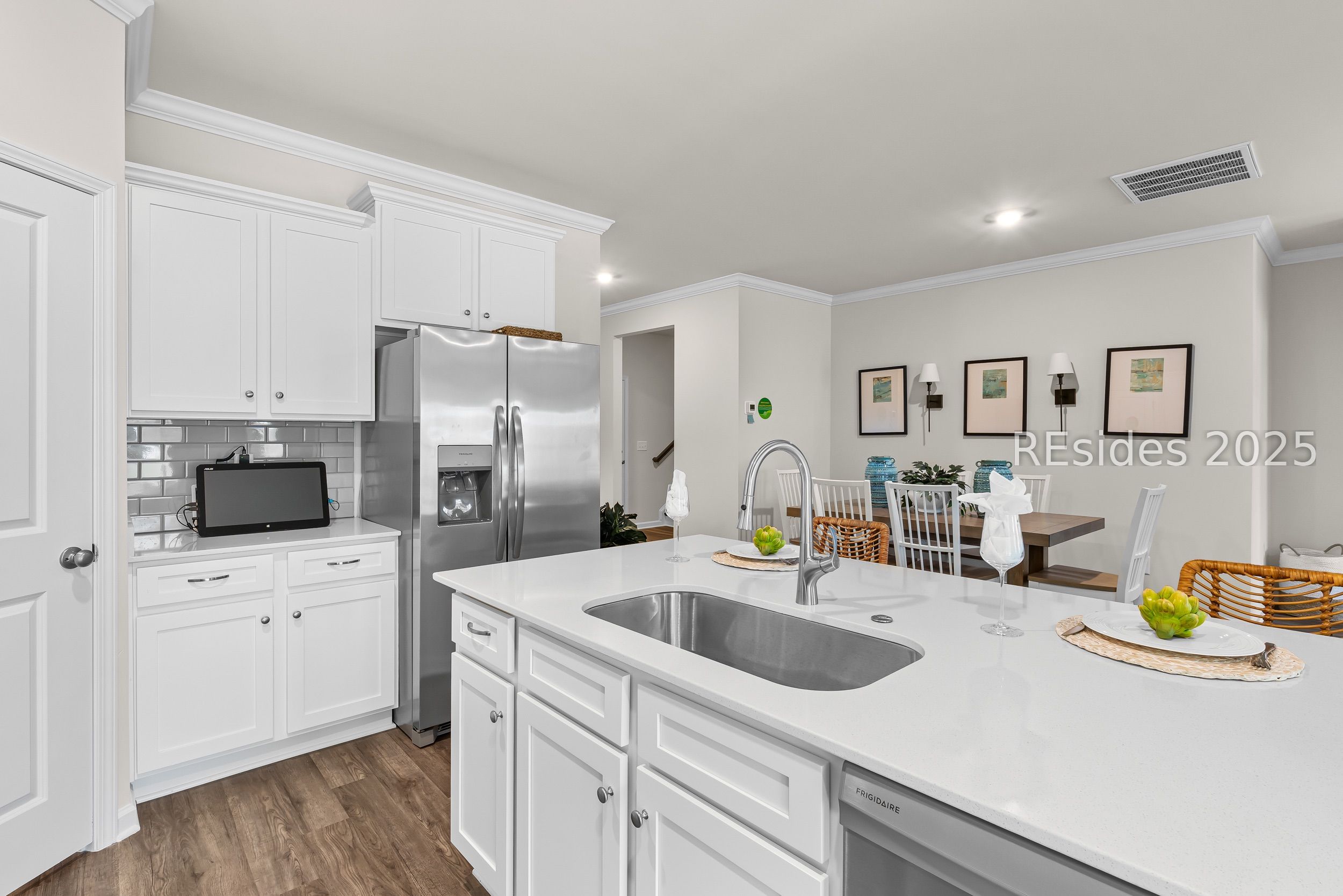 97 Jinks Street Unit: 27