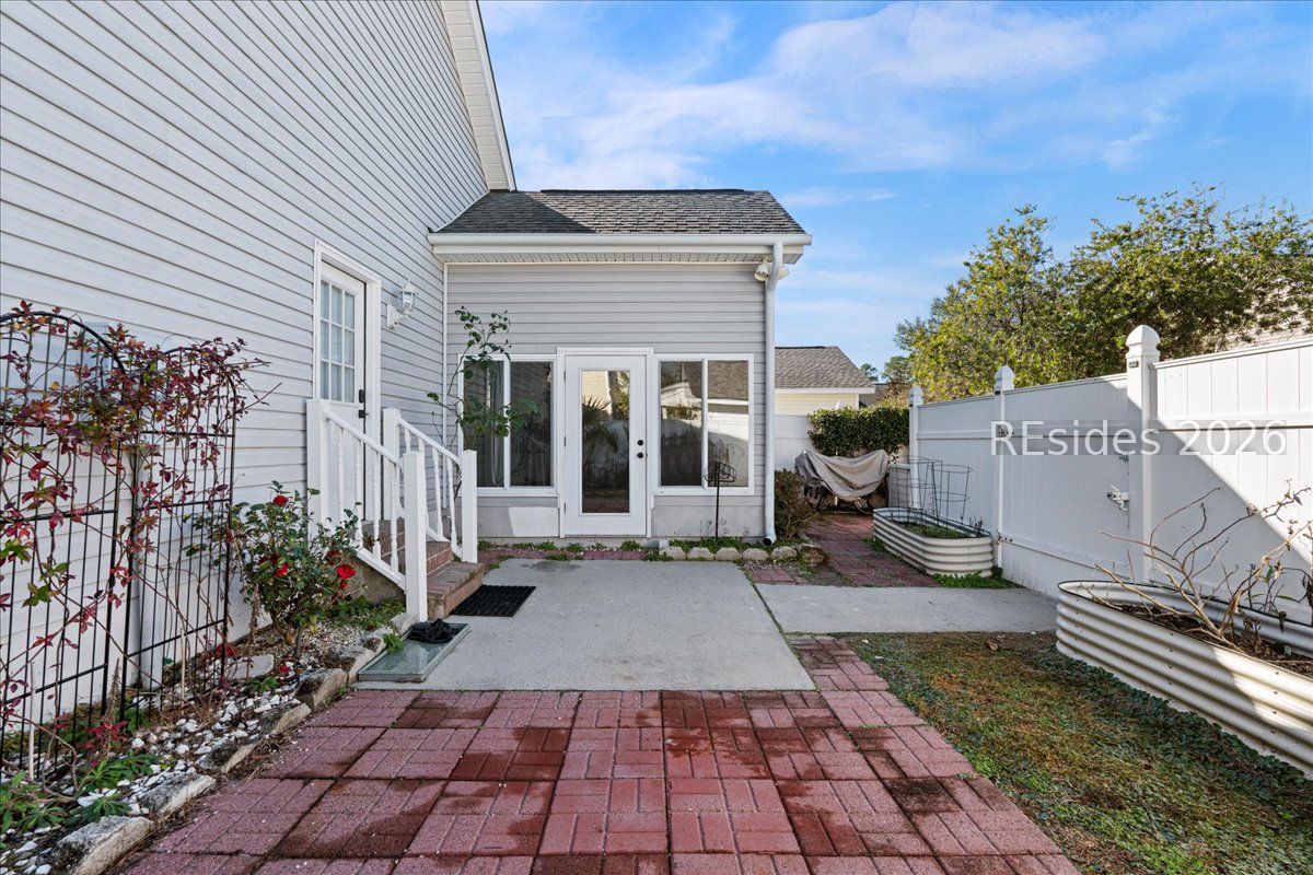 17 Sassafras Street