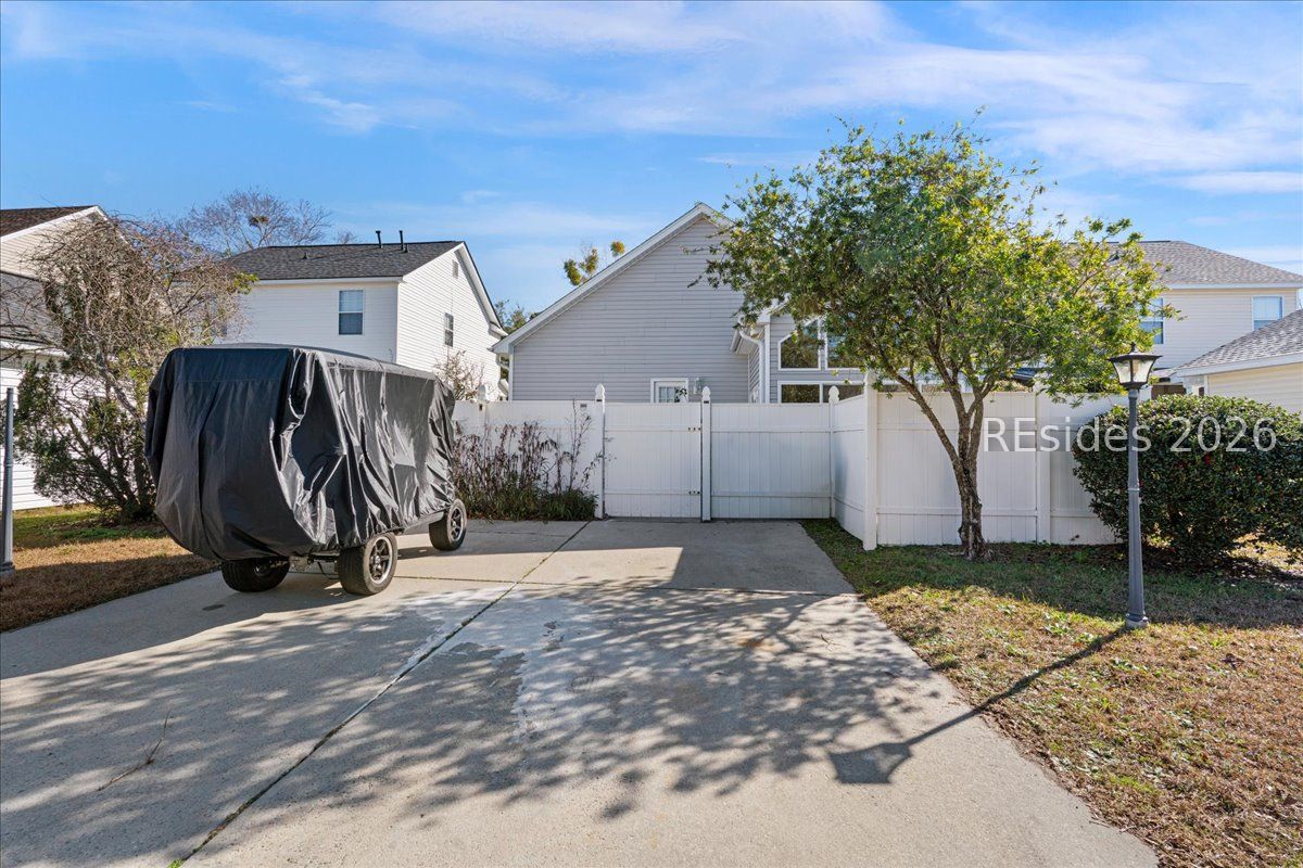 17 Sassafras Street