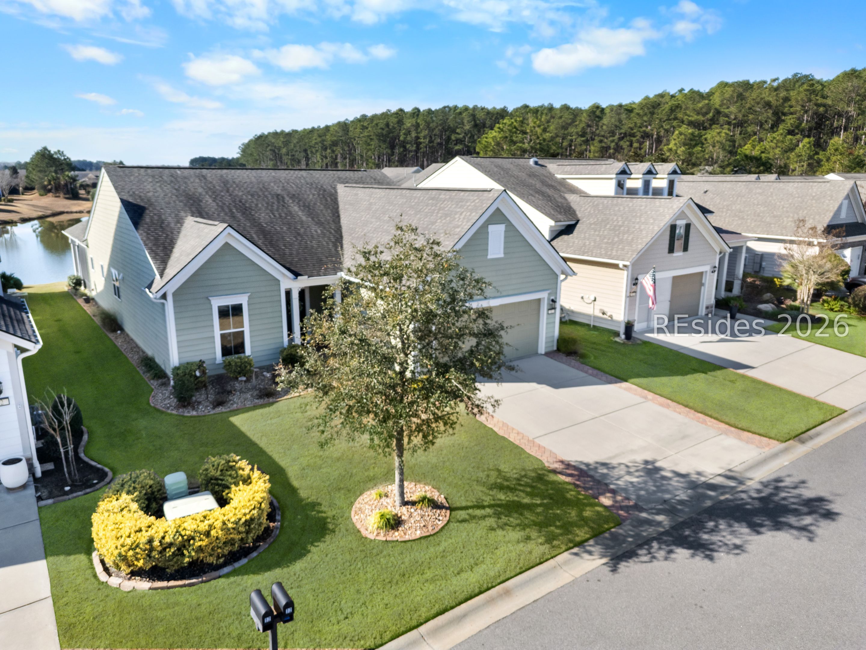 32 Valleybrooke Court