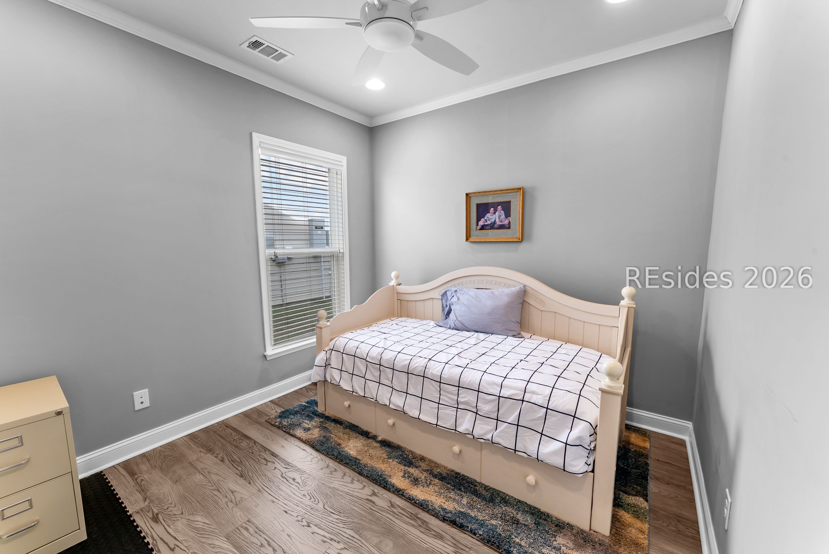 32 Valleybrooke Court