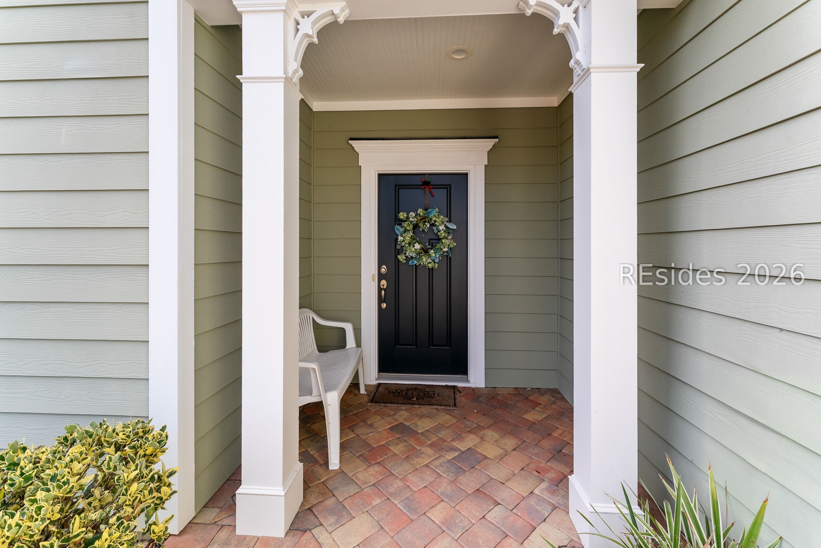 32 Valleybrooke Court