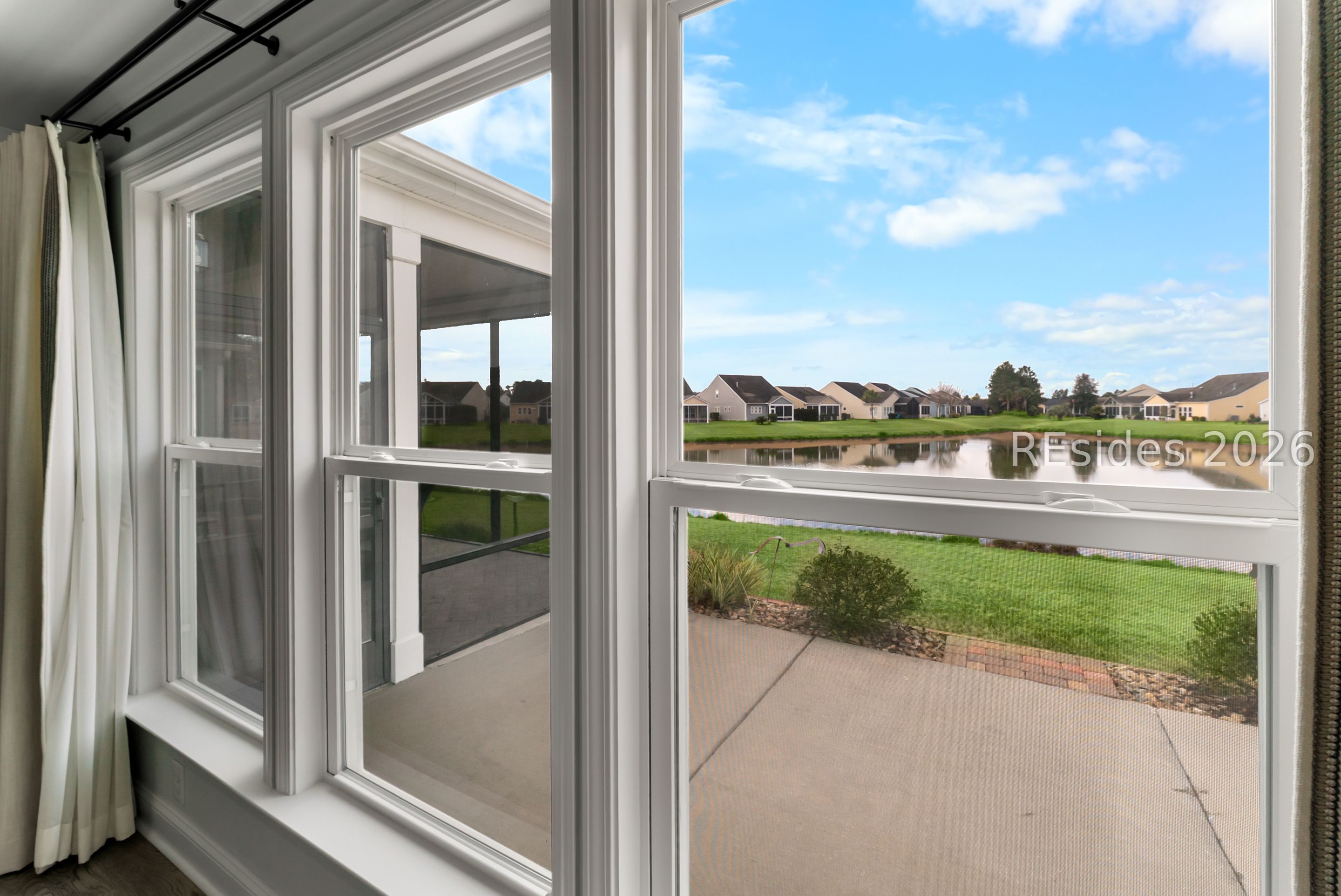 32 Valleybrooke Court