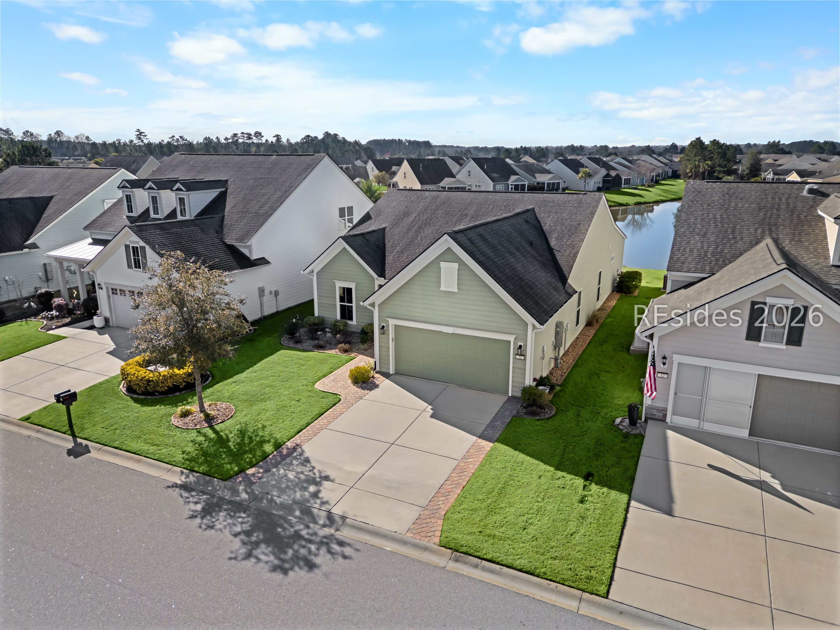 32 Valleybrooke Court