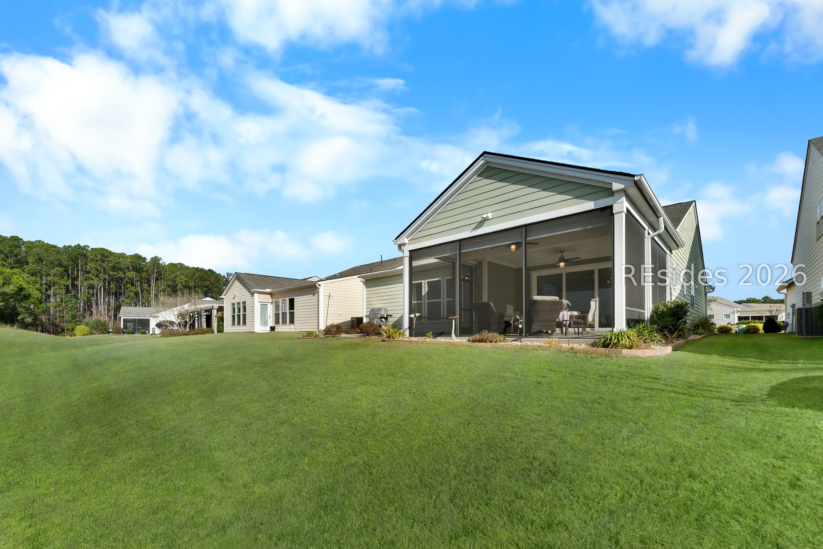 32 Valleybrooke Court