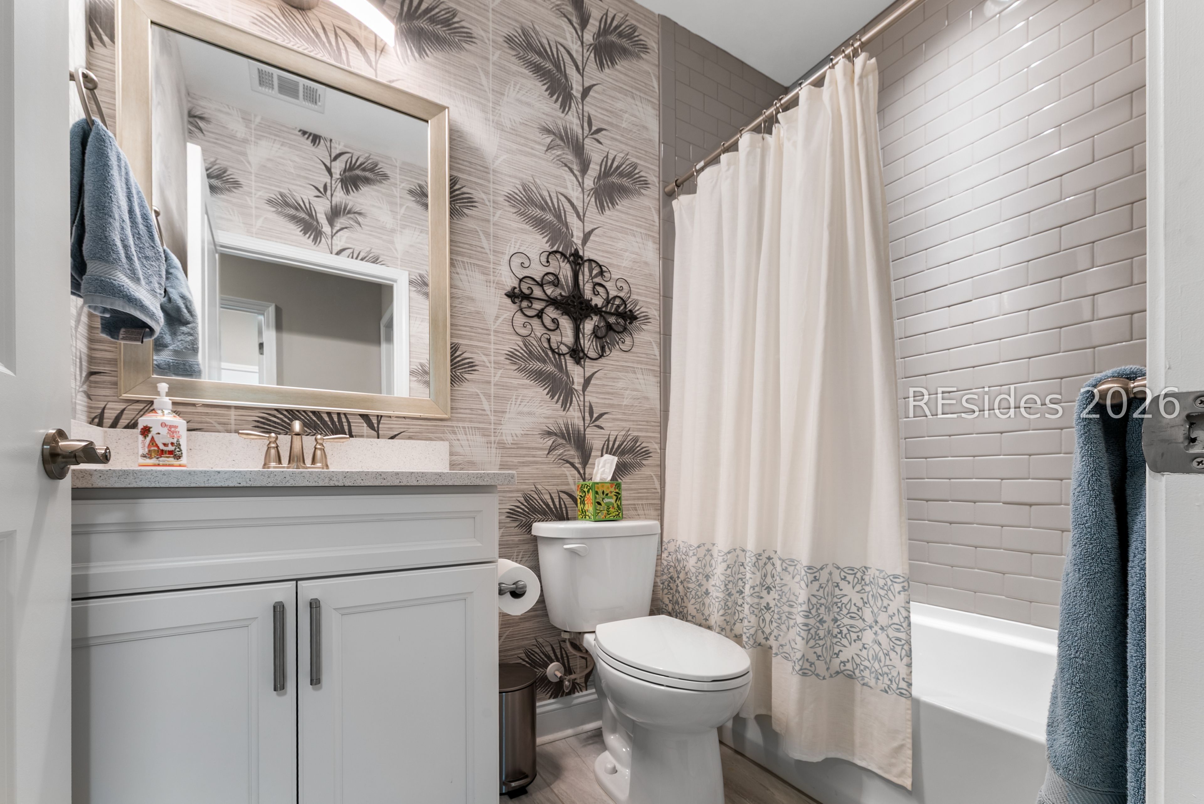 1565 Freshwater Lane