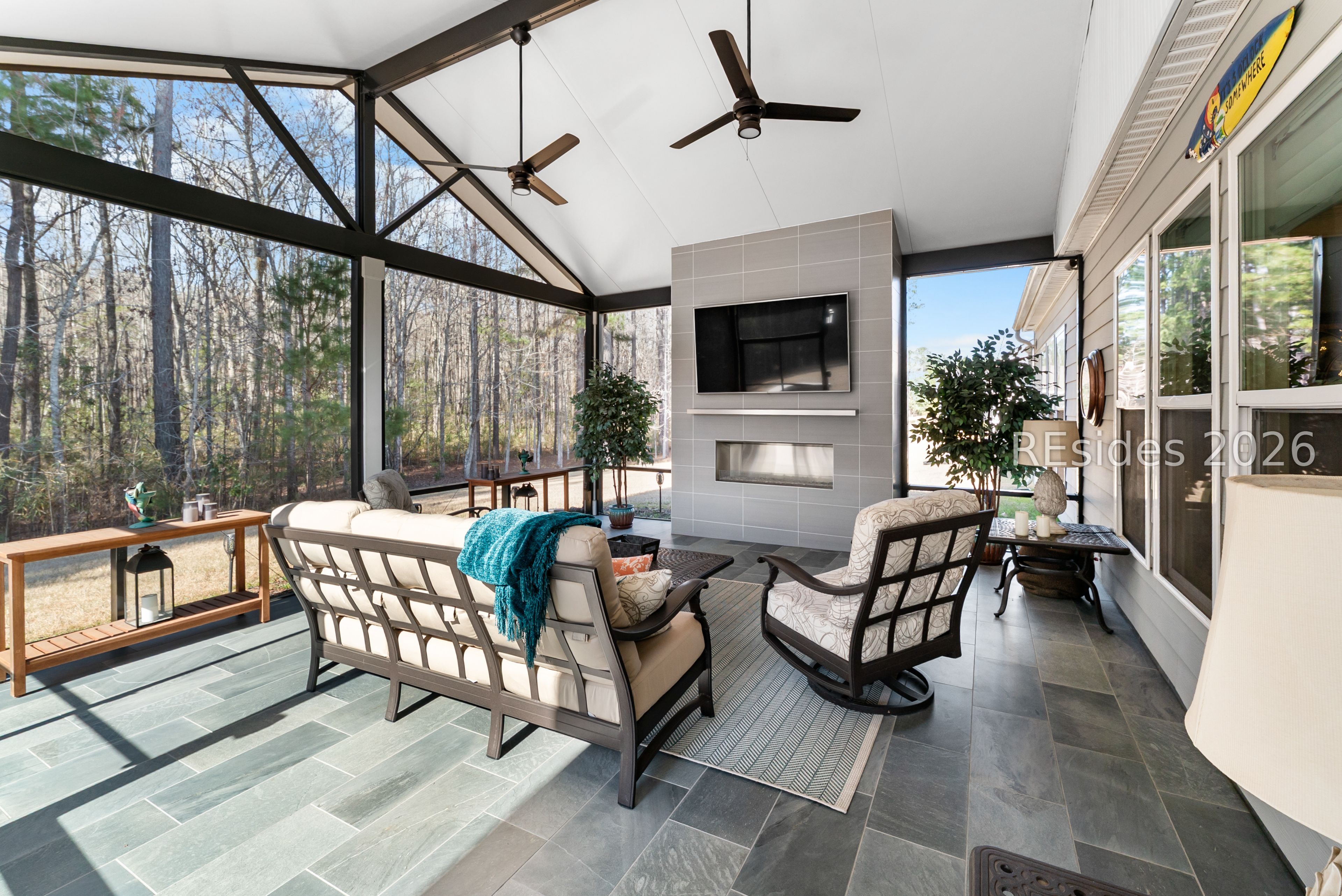 1565 Freshwater Lane