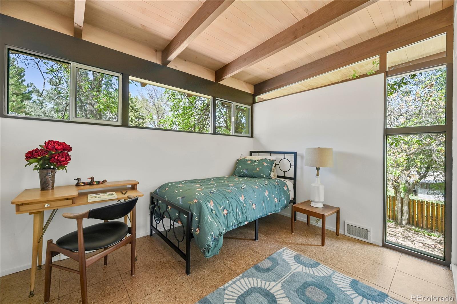 5450 Mohawk Road