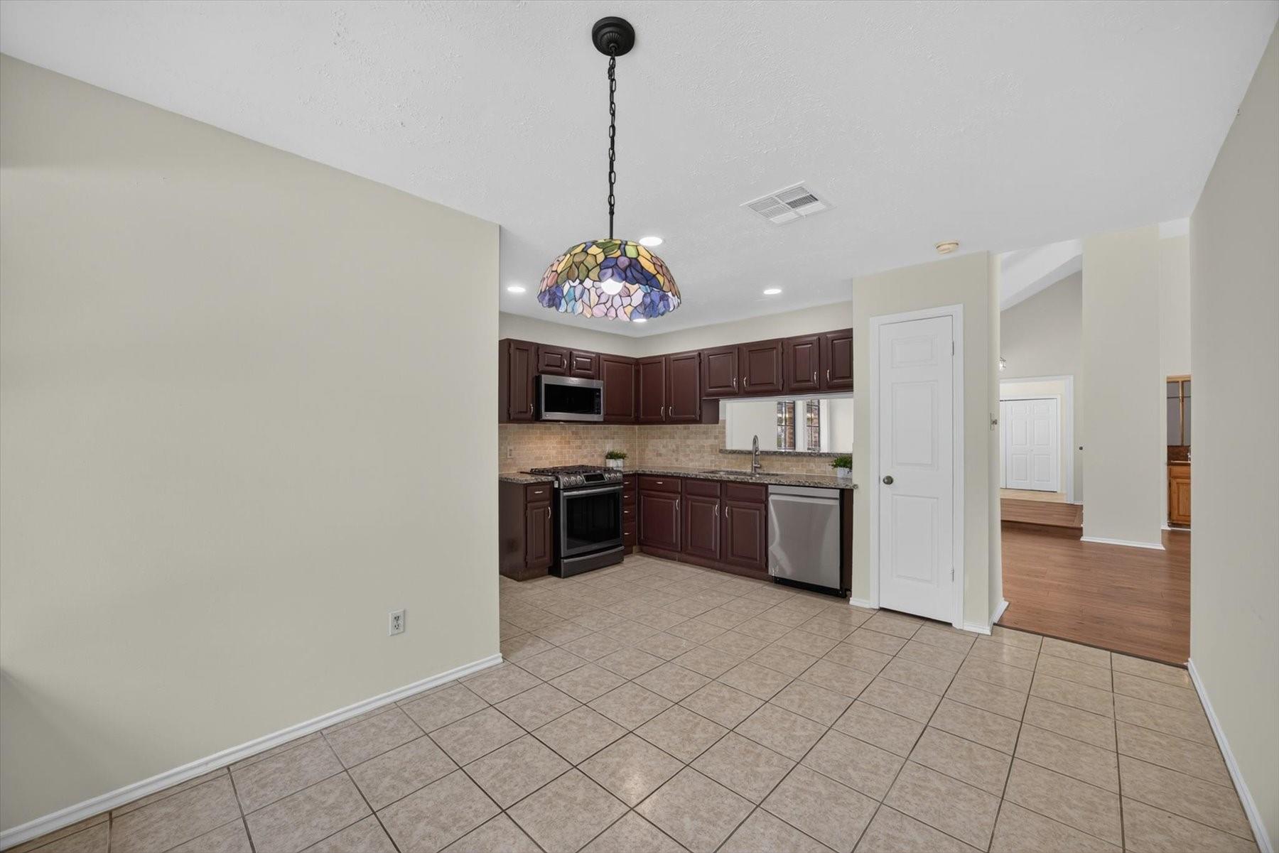 22927 Indian Ridge Drive