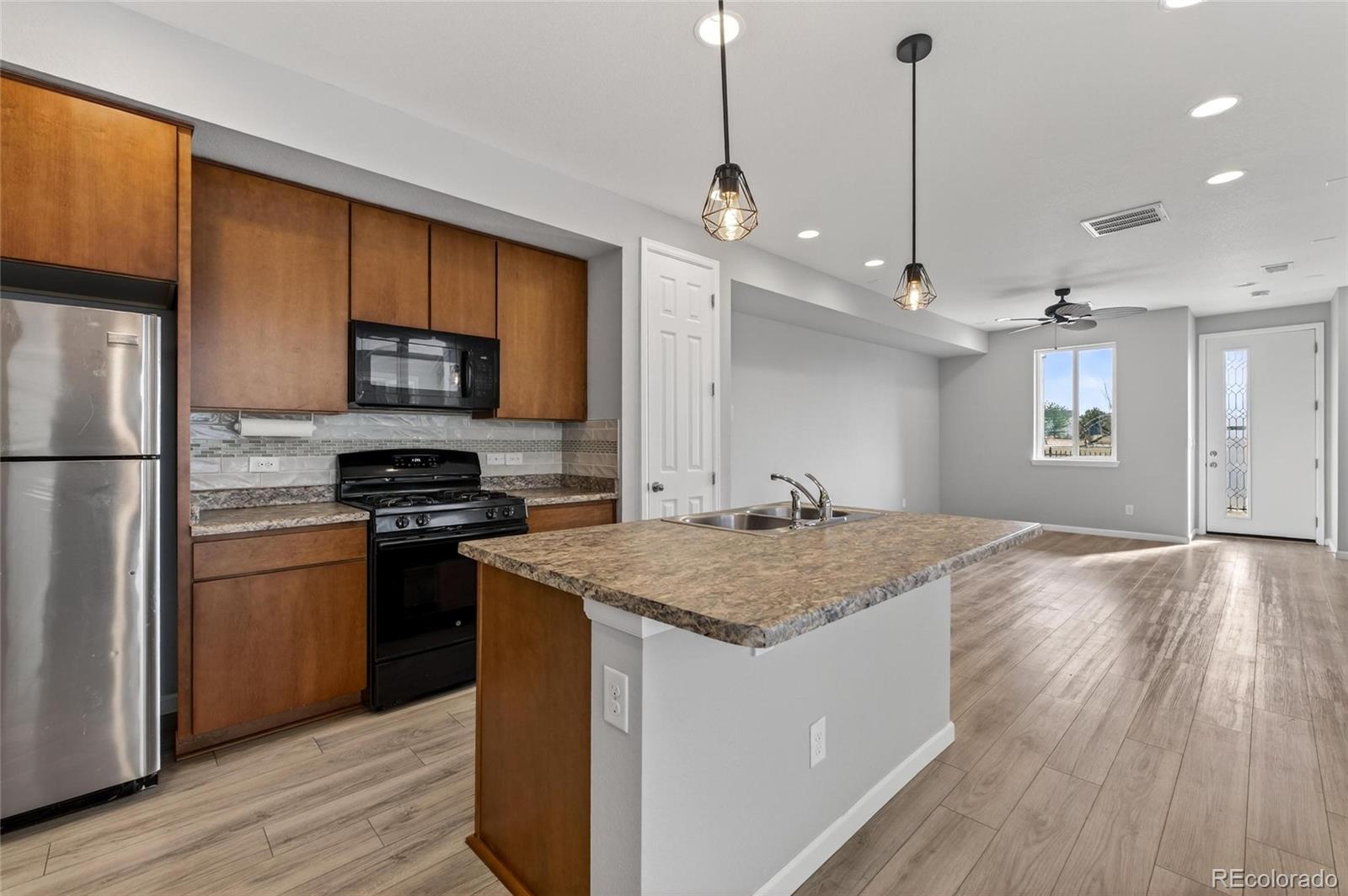 23584 E 5th Place
