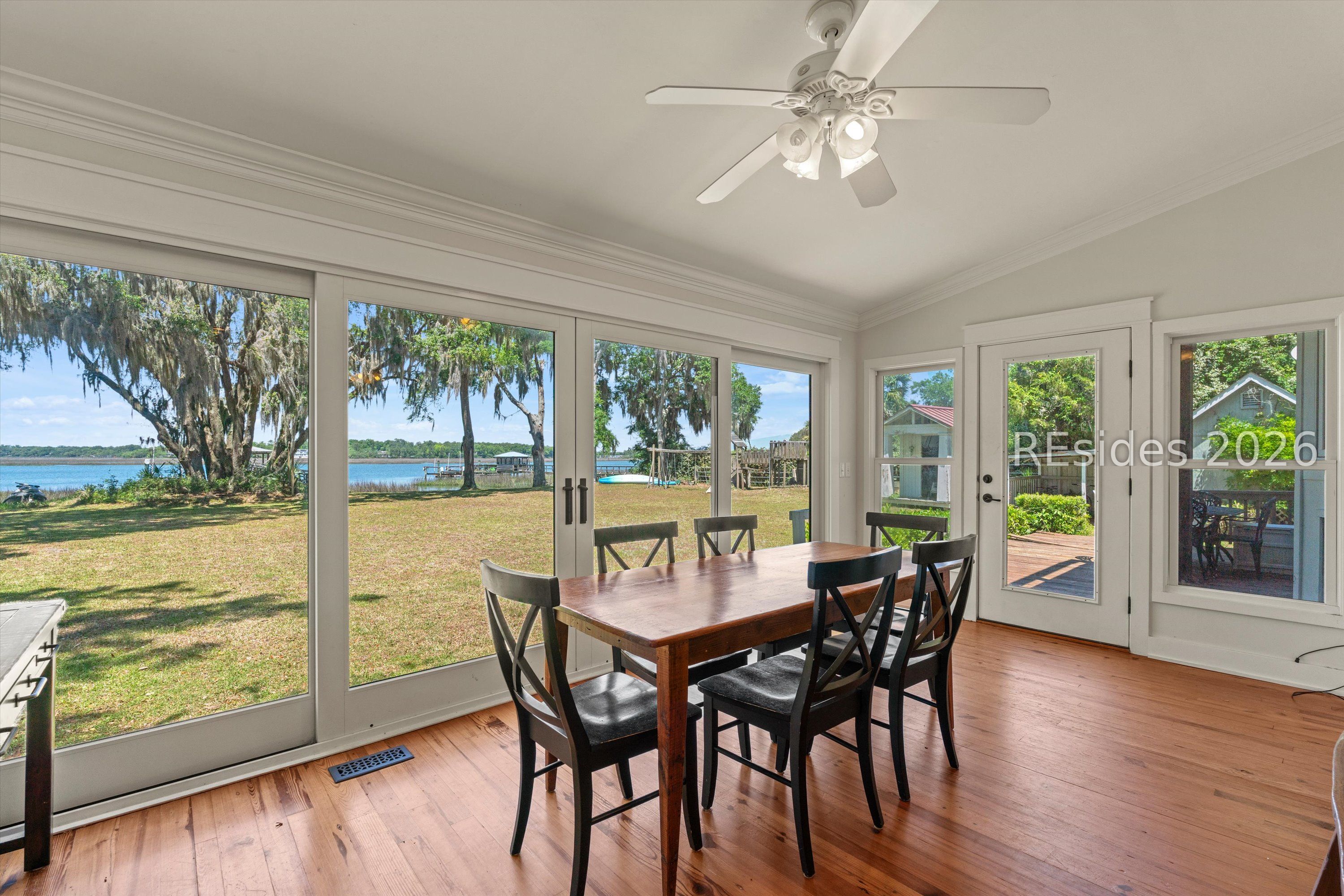 12 Riverfront Place